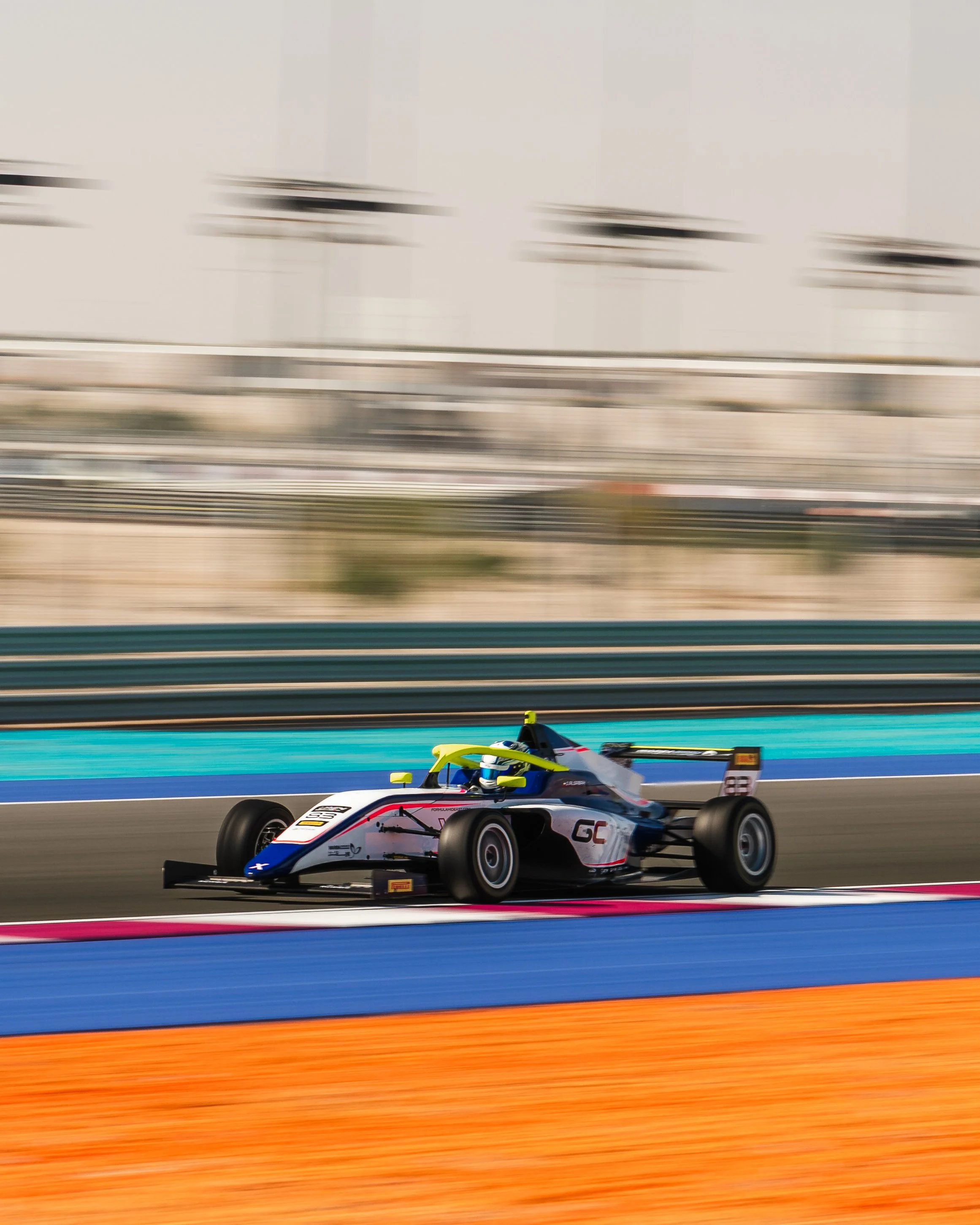 DC - PDM - 70731.jpg