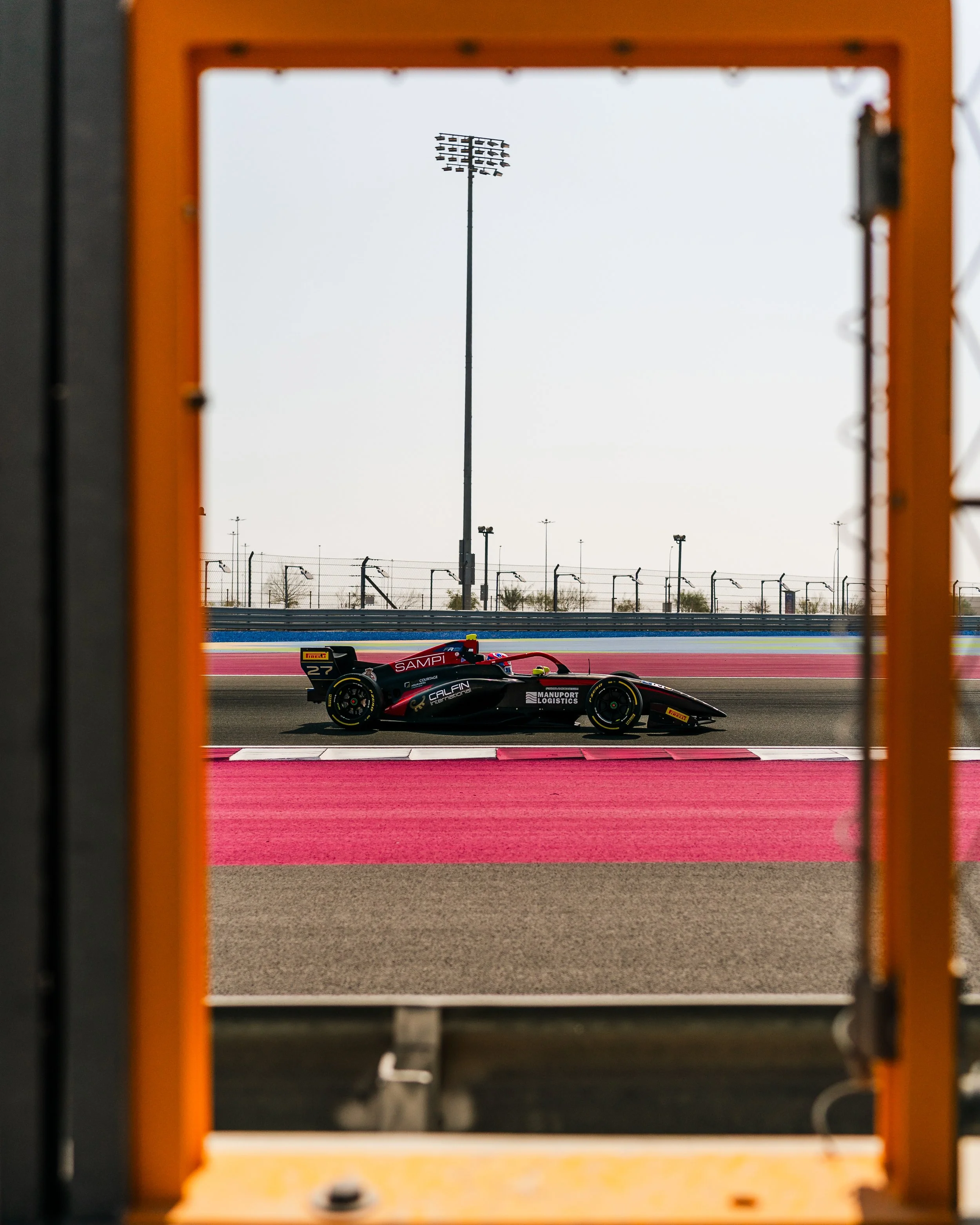 DC - PDM - 77128.jpg