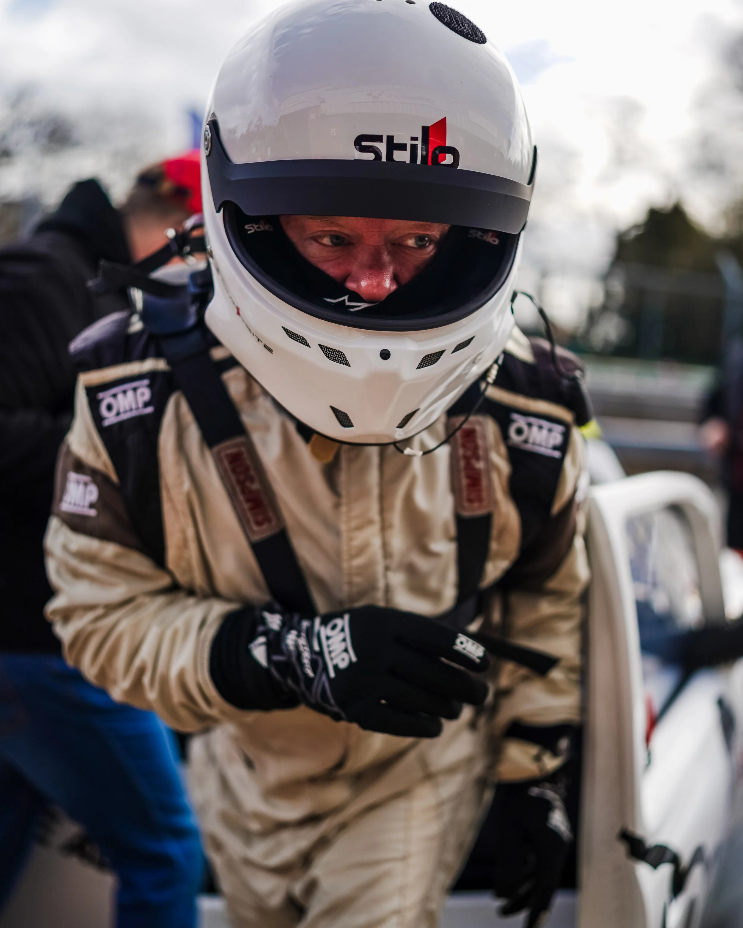 DC - BRSCC - OULTON - 111182.jpg