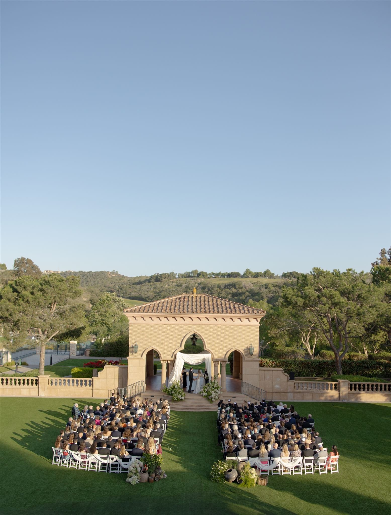 La-Jolla-Wedding-Lexie-Hang.jpg