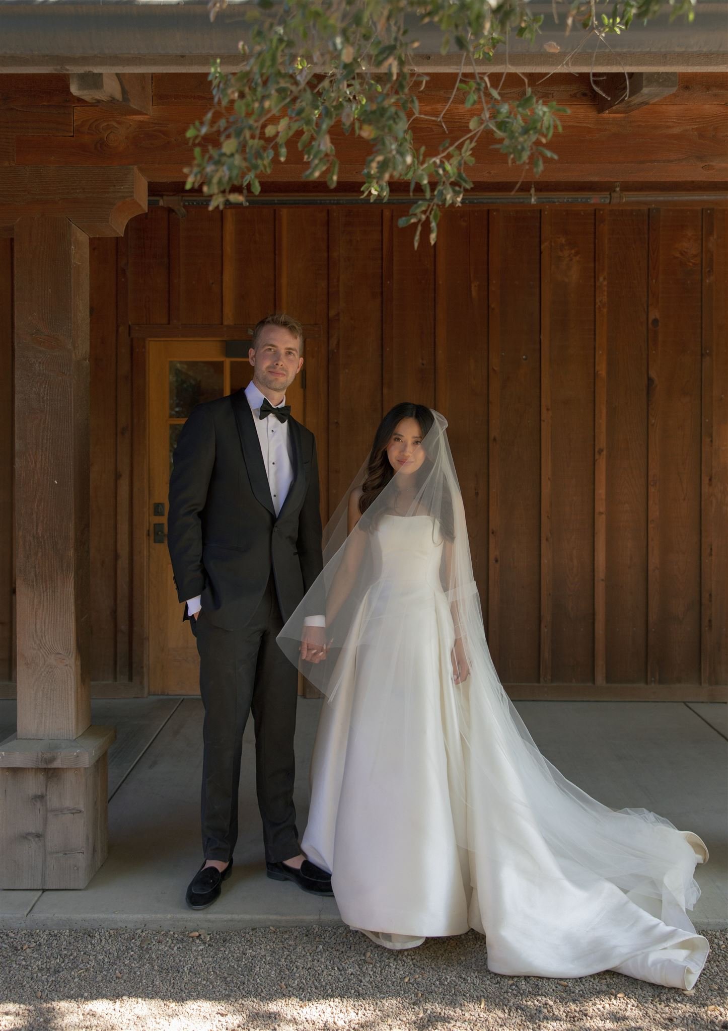 Santa-Ynez-Wedding-Roblar-Winery-Lexie-Hand5.jpg