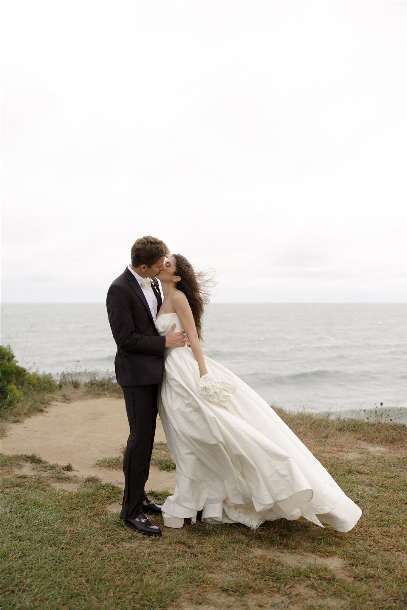 Matt-Jess-Hamptons-Montauk-Wedding-Lexie-Hand55.jpg