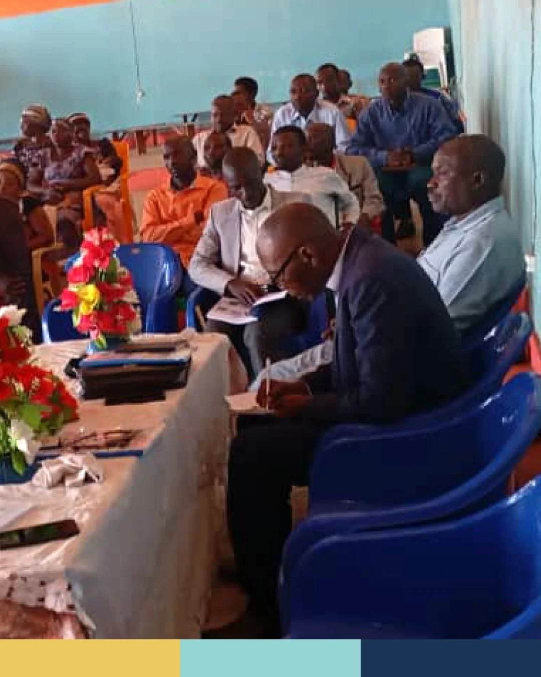 🇧🇮 Discipleship Is Taking Root in Burundi!

&ldquo;F4L Burundi organized a 4-day seminar of 110 people in Kayanza where pastors, evangelists, church leaders, and youth gathered to learn about discipleship&hellip; Many had never known about disciple