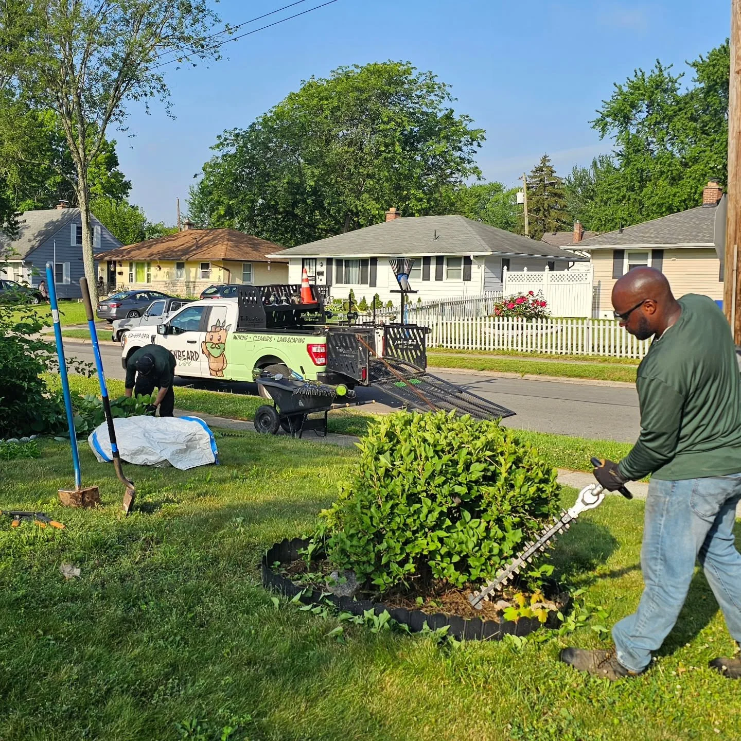 Team Greenbeard at it again! We're proud to add another property cleanup to our list.