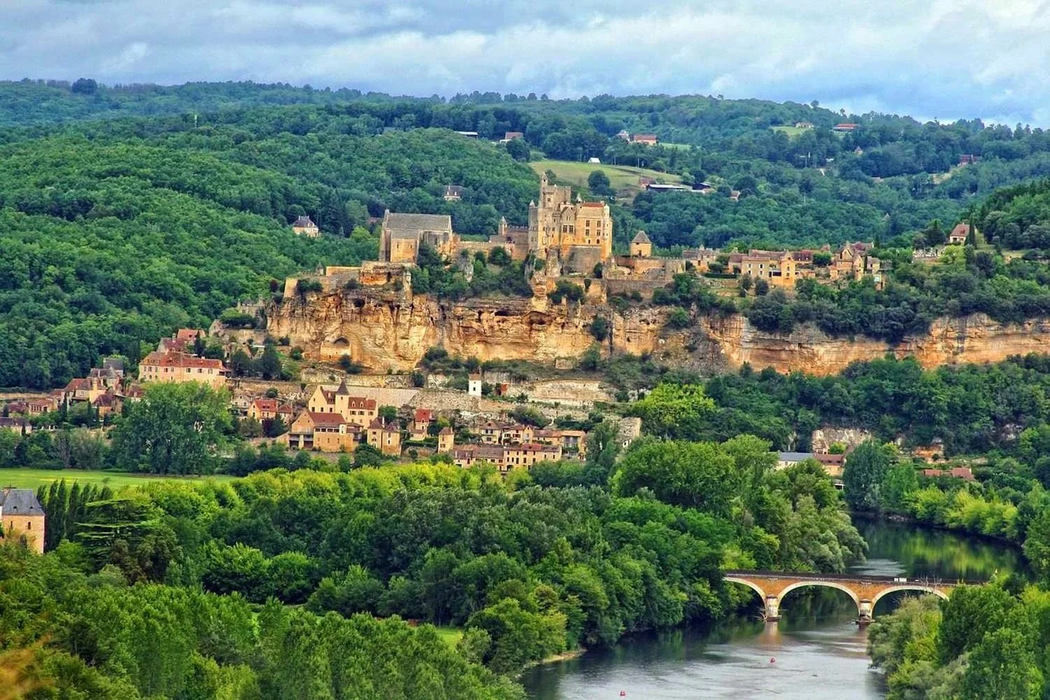 France_dordogne_1500.jpg