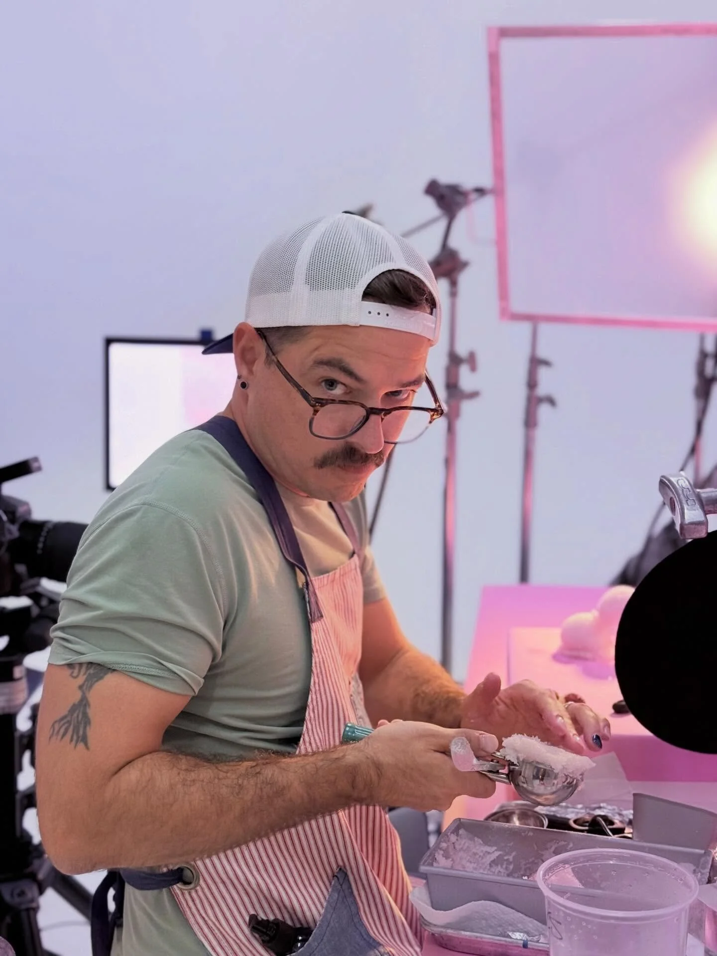 This right here is my serious face. 

I mean it. 

I seriously want to work with you!!! 

Reach out to me or my badass rep Mary Dail at @bigleoproductions to make it happen.