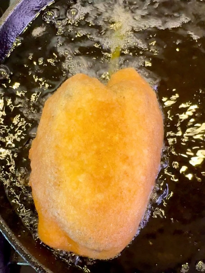 24 hours left. 

If your chiles rellenos fall apart in the oil, the batter slides off, the chile tears when you peel it, or the filling leaks everywhere, you already know how frustrating this dish can be.

And if they&rsquo;re coming out greasy and s