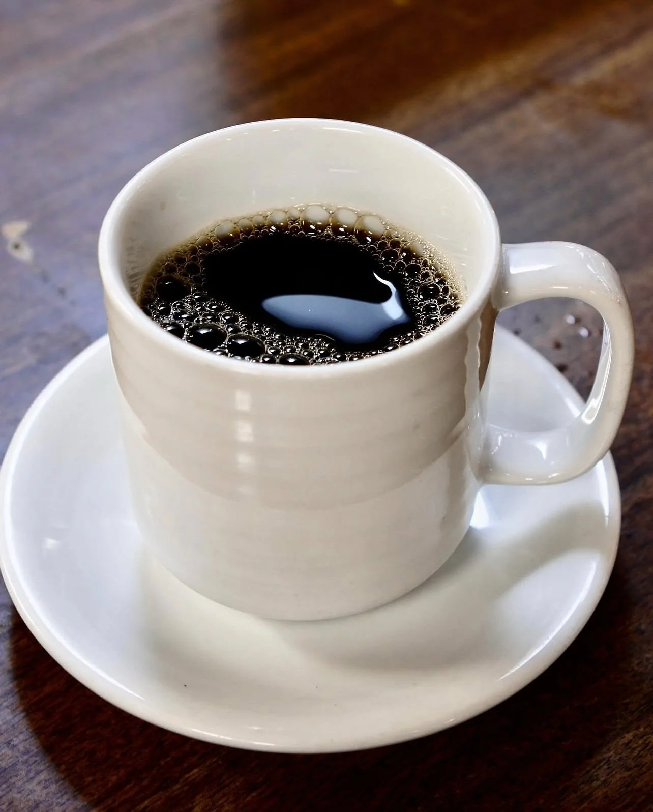 If you have a moment, we invite you to sit at our counter and enjoy your favorite treat 🍪🍩🧁 and a cup of coffee today ☕️ Especially because it&rsquo;s #InternationalCoffeeDay and coffee is worth celebrating! 🤗 We always have our House Coffee, whi