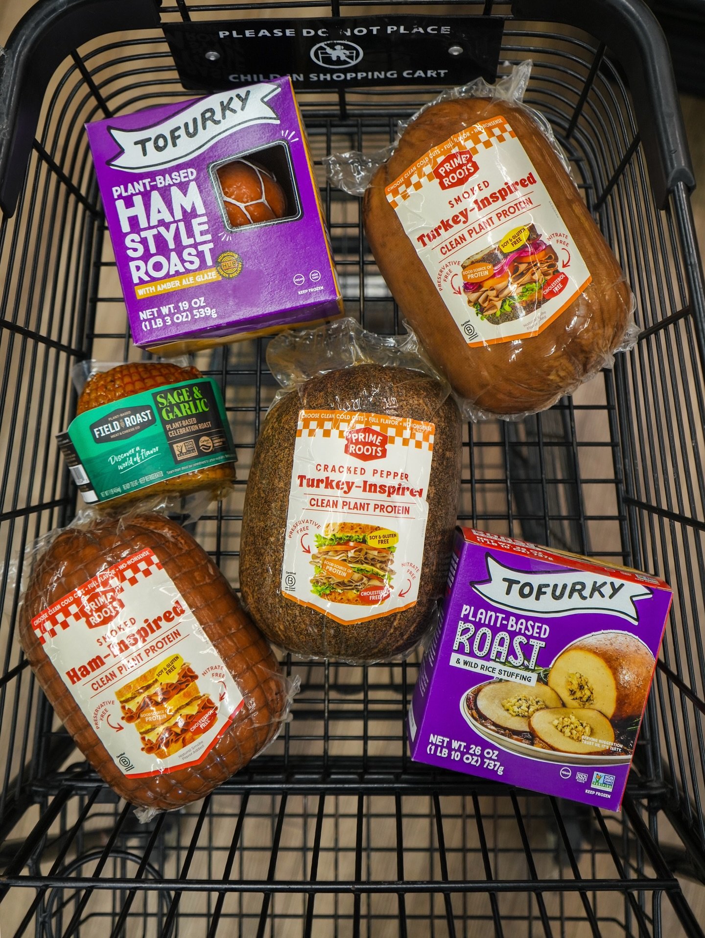 Thanksgiving is juuuust around the corner! Grab your plant based Whole Turkey &amp; Ham Roasts from your favorite brands, at Follow Your Heart Market &amp; Caf&eacute; 🦃🌱 We currently have @primeroots 💛 @the_tofurky_company 💛 @fieldroast 💛 @vege
