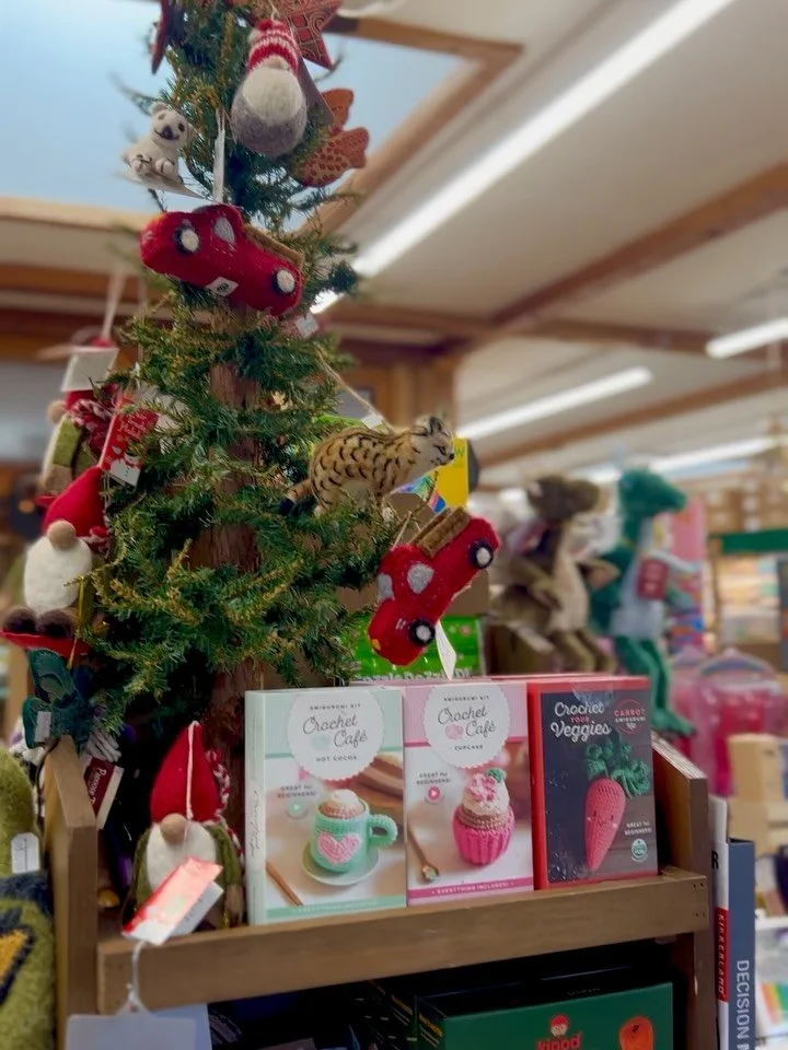 Start your #holidayshopping this weekend at Follow Your Heart Market! 💛 We have so many beautiful gifts for all ages 🎁 From kid&rsquo;s toys to clothing, jewelry, crystals, books&hellip;and soooo much more! 

And when you shop with us, you are supp