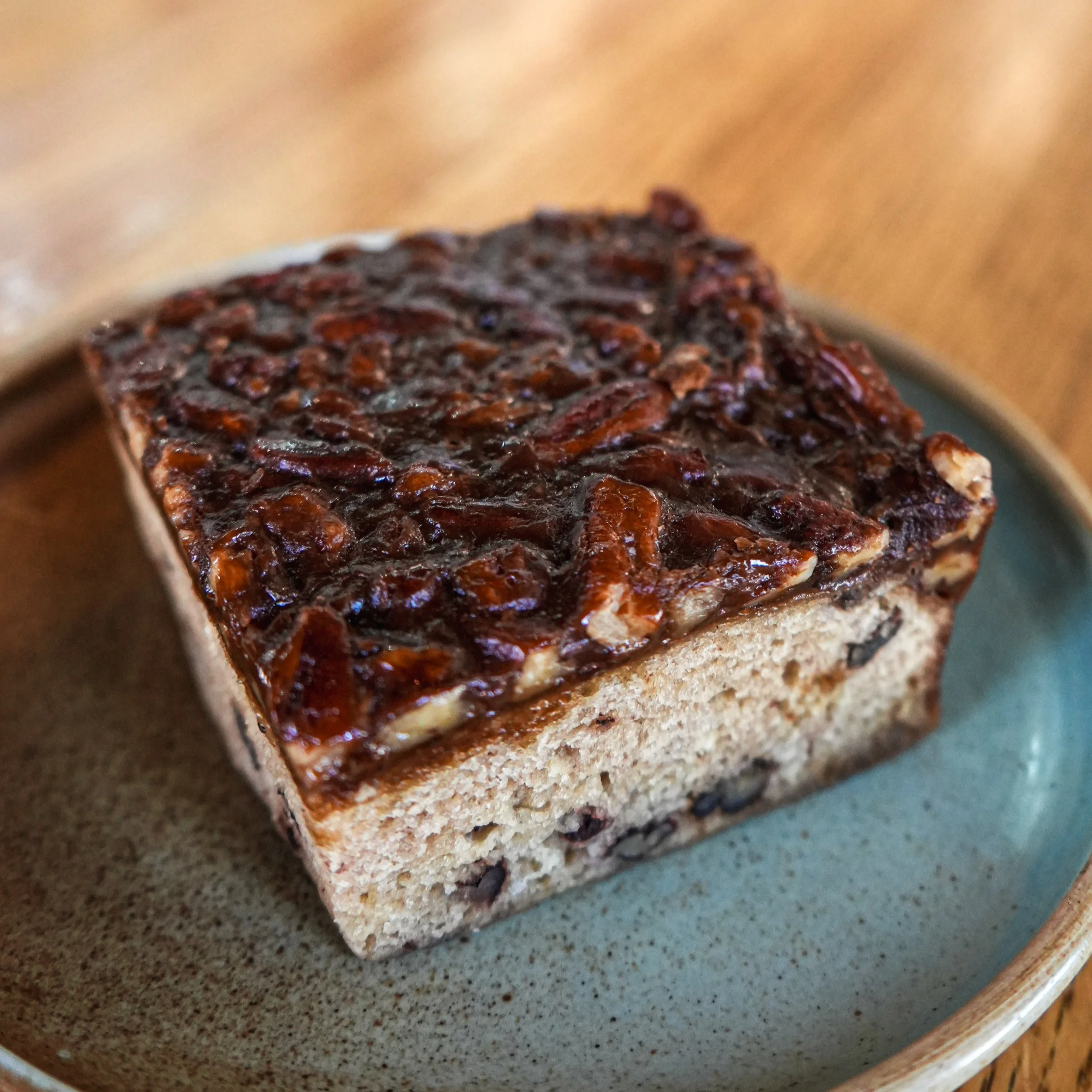 Pecan Blondie