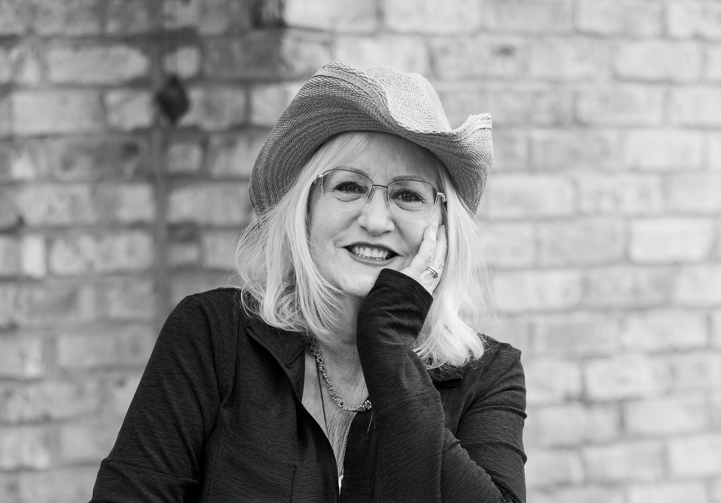 Author LG Bridges