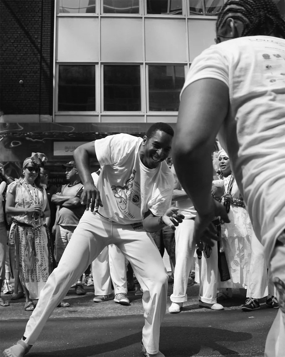 2014_09_11_AndreaDiasBreitman_StreetPhotography_BrasilianParade_Capoeira11_BW_Web.jpg