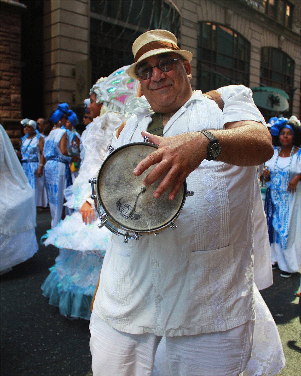 2014_09_11_AndreaDiasBreitman_StreetPhotography_BrasilianParade_Cuica01_Web.jpg