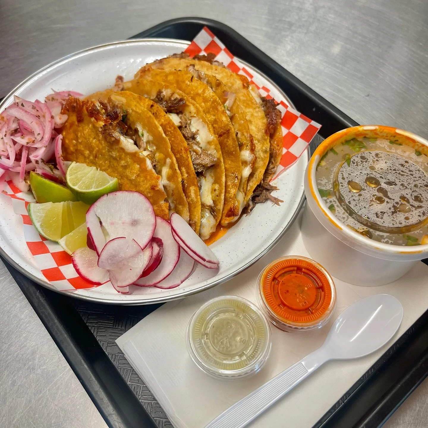 🔥🤤 Quesabirrias anyone?! 🤤🔥

🔥🌮 La libertad Cocina Urbana 🌮🔥

Open Monday - Saturday 
10am - 8pm

📍5841 Market St
San Diego, CA  92114
United States

#sandiegofood #sandiegobreweries #sandiegofoodie #birra #tacotuesday #birriataco #quesabirr
