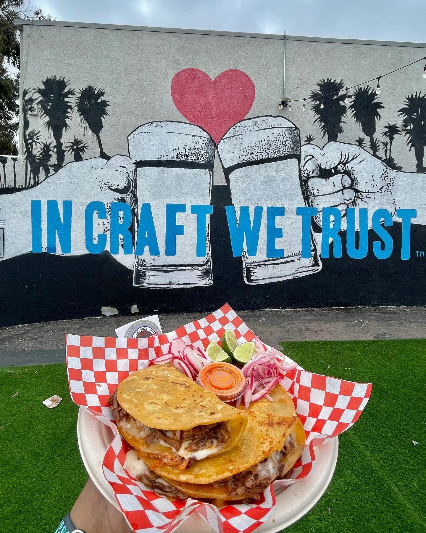 Did someone say tacos?! 🌮🤤

We&rsquo;ll be at Seek beer Co. today from 5pm-8pm 🍻 

📍3052 El Cajon Blvd suite C, San Diego, CA 92104 🍺

🔥🌮 La libertad Cocina Urbana 🌮🔥

Open Monday - Saturday 
10am - 8pm

📍5841 Market St
San Diego, CA  92114