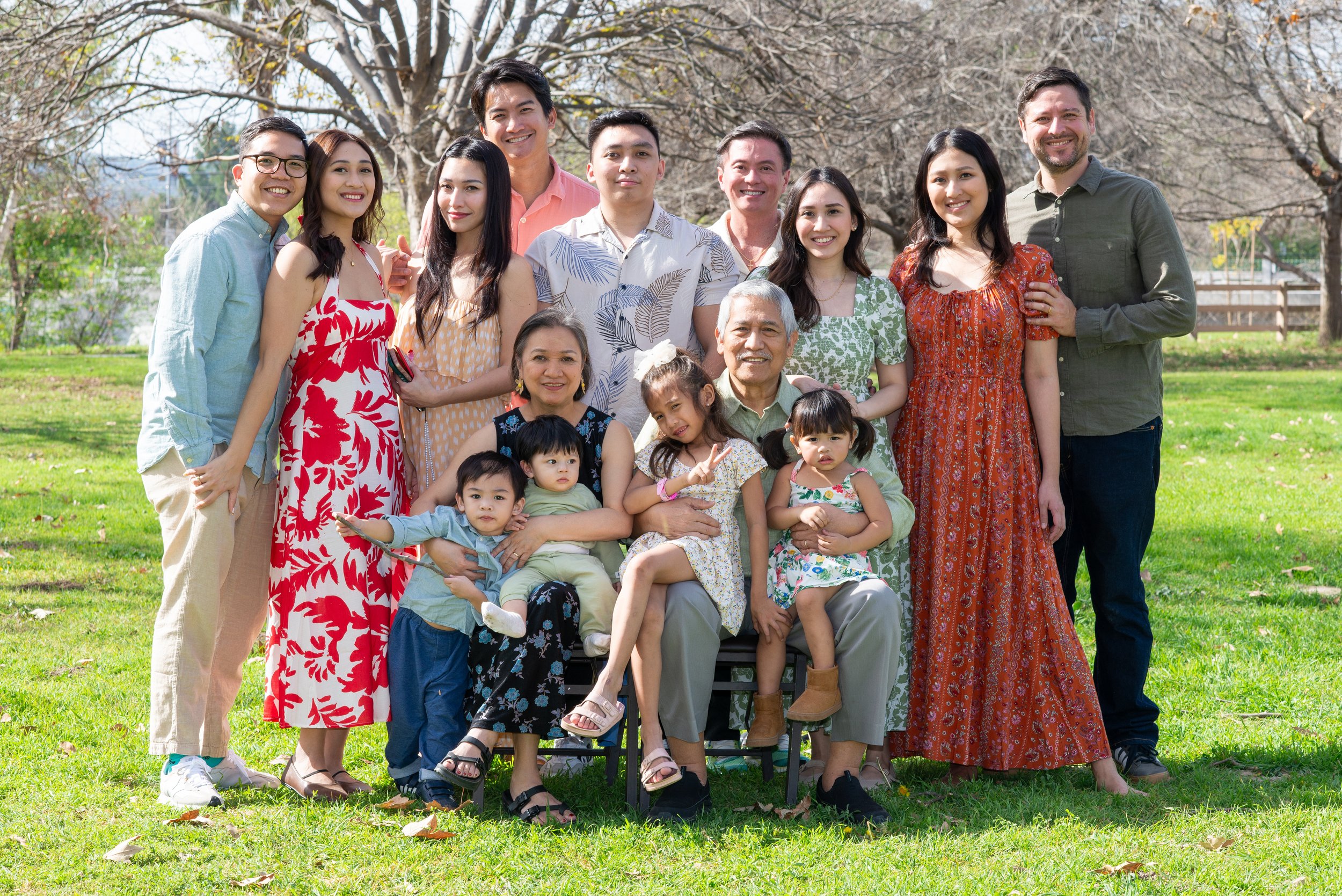 Big Family Photos at the Park