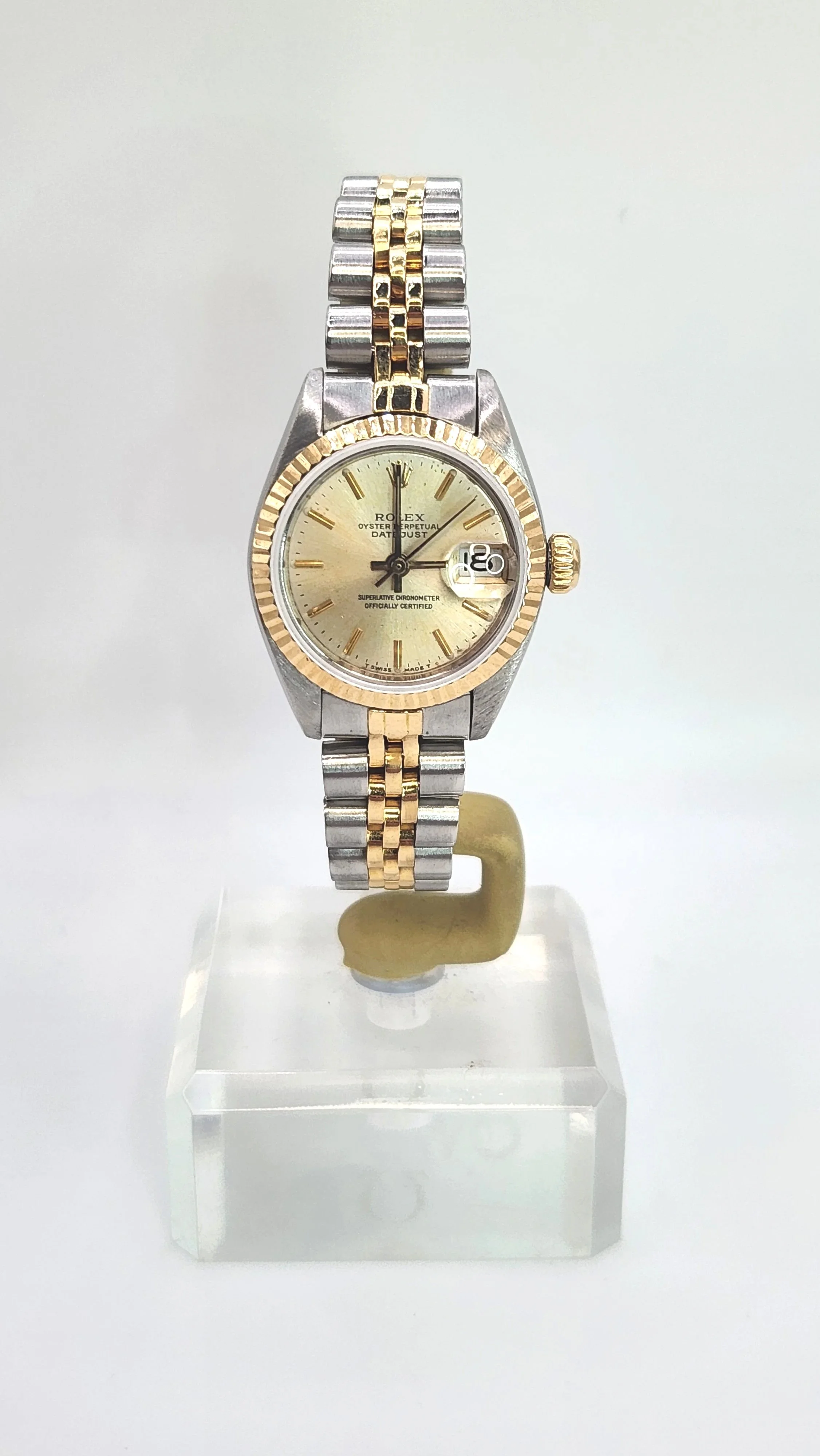 Beautiful Lady's Rolex (Champagne Dial) Datejust Watch - Box, Booklet, Hang Tag & Fully Serviced