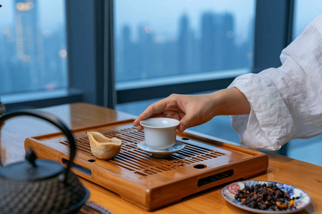 Tea Cafes in Hong Kong: 6 Specialty Spots for a Relaxing Experience