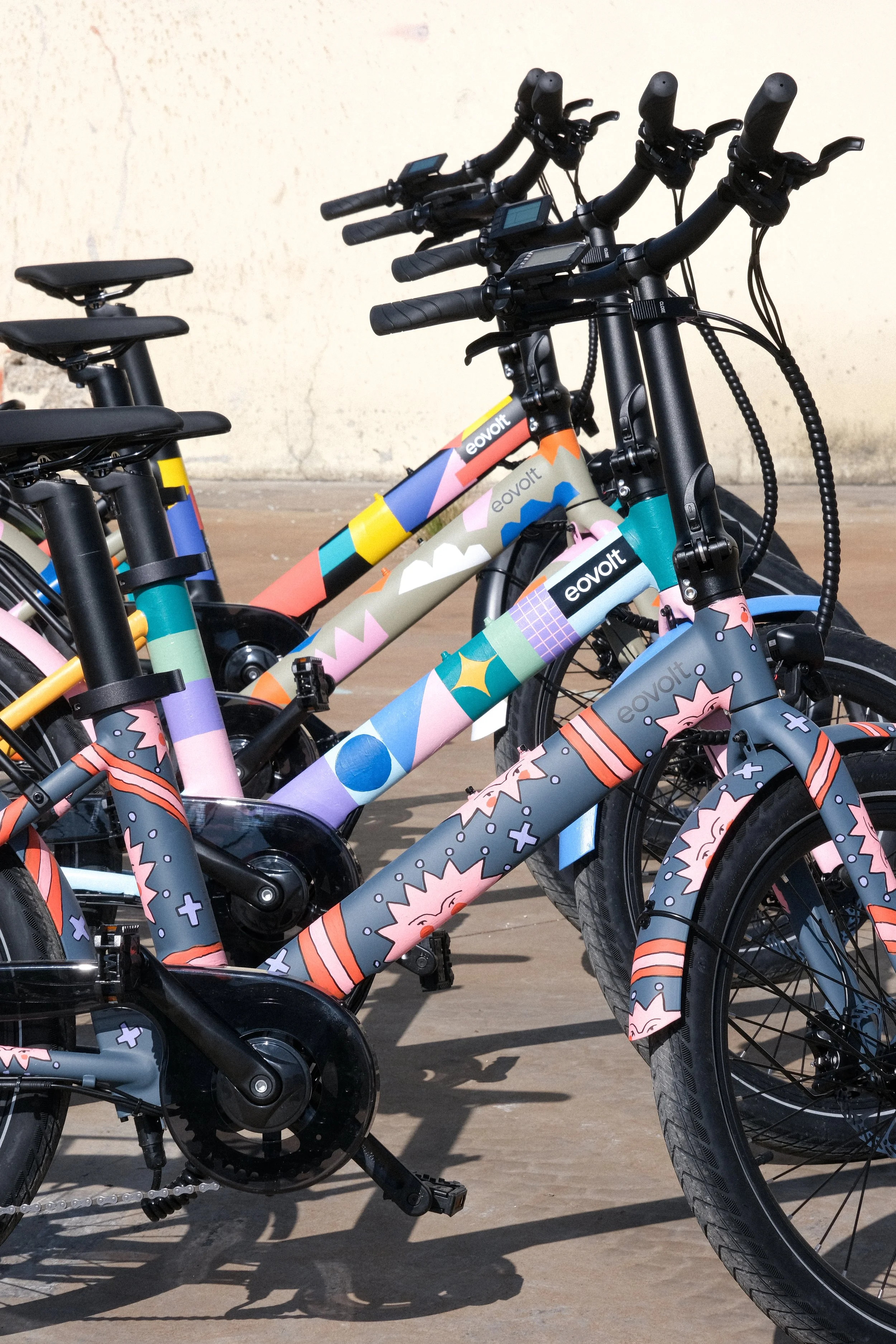 EOVOLT x OCTOBRE ROSE