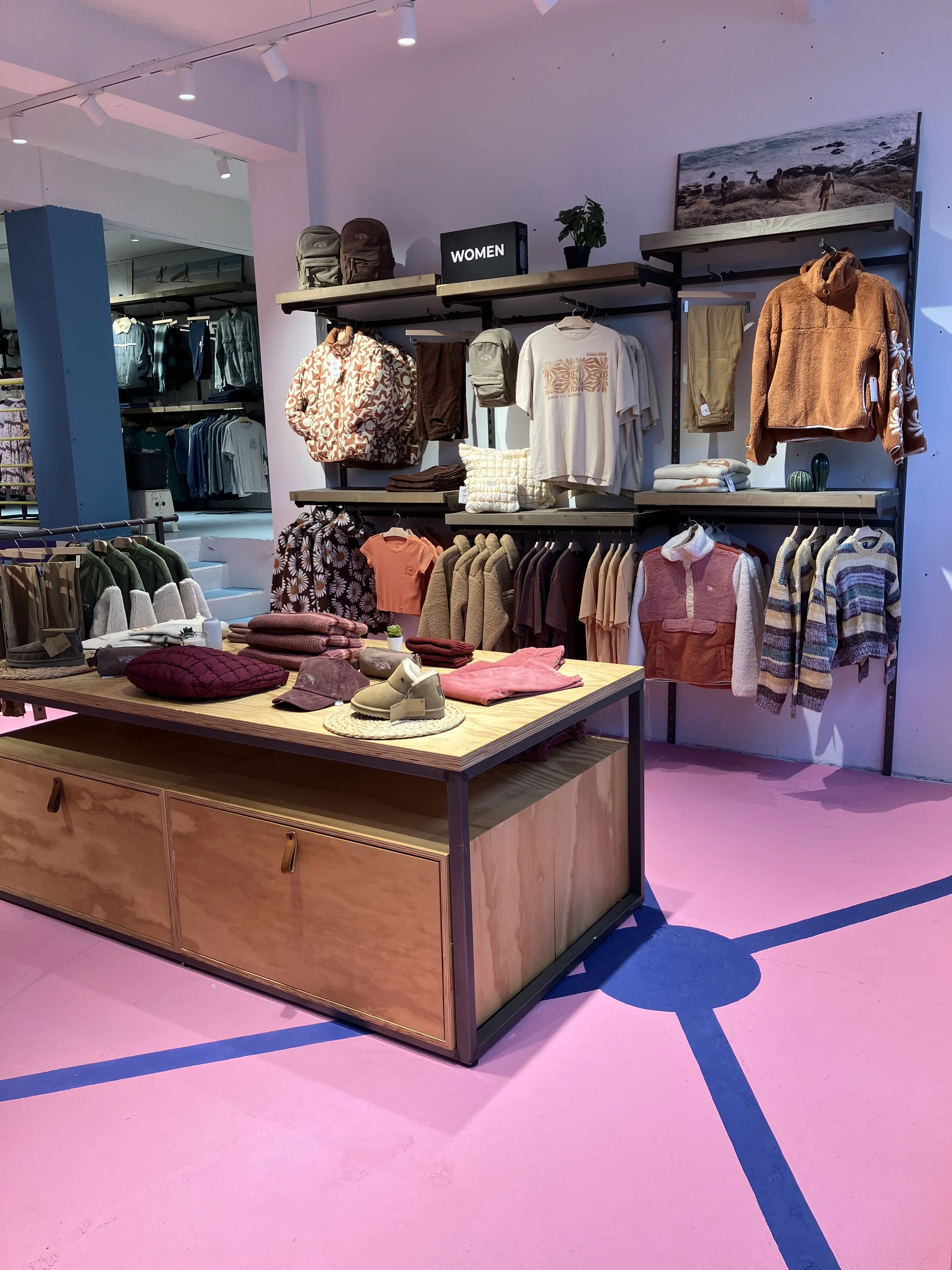 Boutique Billabong Brest par l'artiste Chloé Bernard