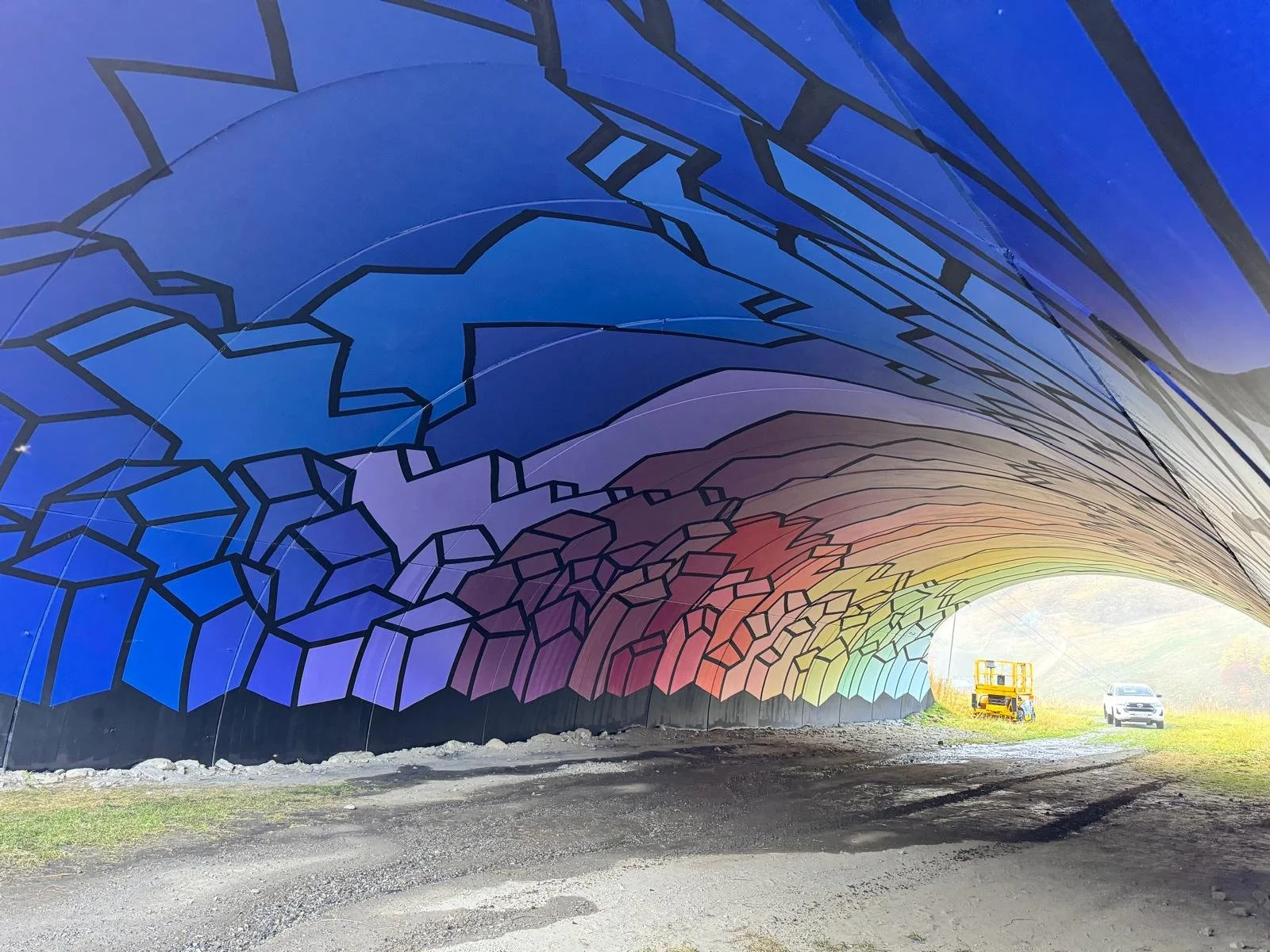 Fresque par l'artiste Docteur Paper et Akka Studio