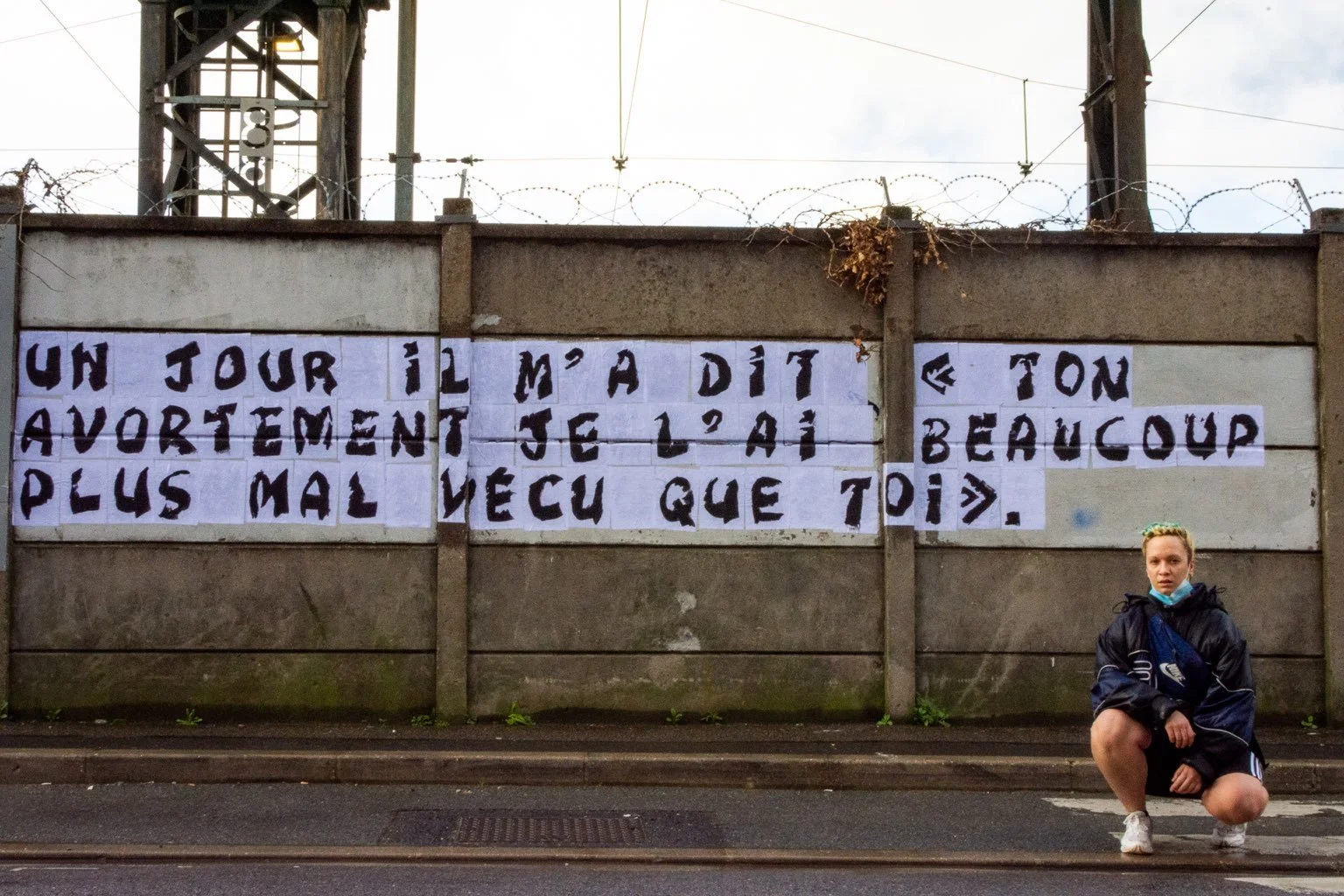 collages féminicides féministes Marguerite Stern