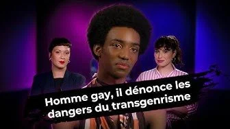 Trois personnes debout contre un fond violet, avec un texte en français : "Homme gay, il dénonce les dangers du transgénérisme."