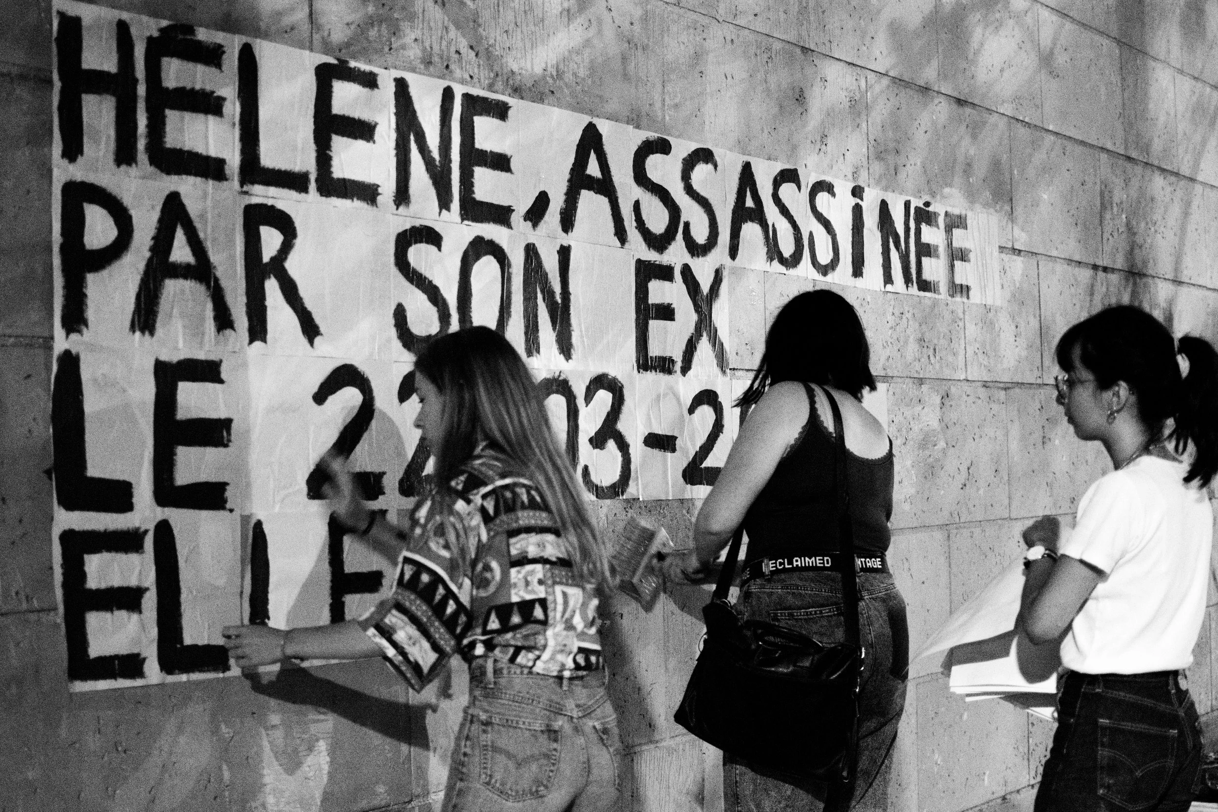 collages féminicides féministes Marguerite Stern