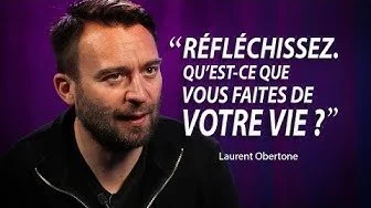Portrait d'un homme avec un fond violet, texte en français : « Réfléchissez. Qu'est-ce que vous faites de votre vie ? » - Laurent Obertono.