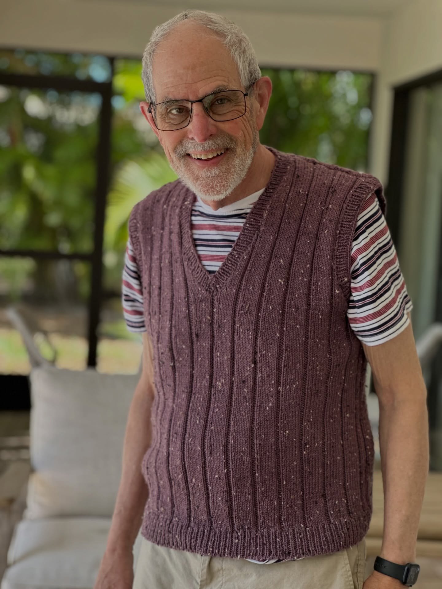 Guys! I finally finished this holiday gift for Rich😂 

It&rsquo;s not blocked, but I did make him put it on this morning so that I could call it a finished object and take a photo. 

He says he loves it, so I&rsquo;m very happy.
A vintage Patton pat