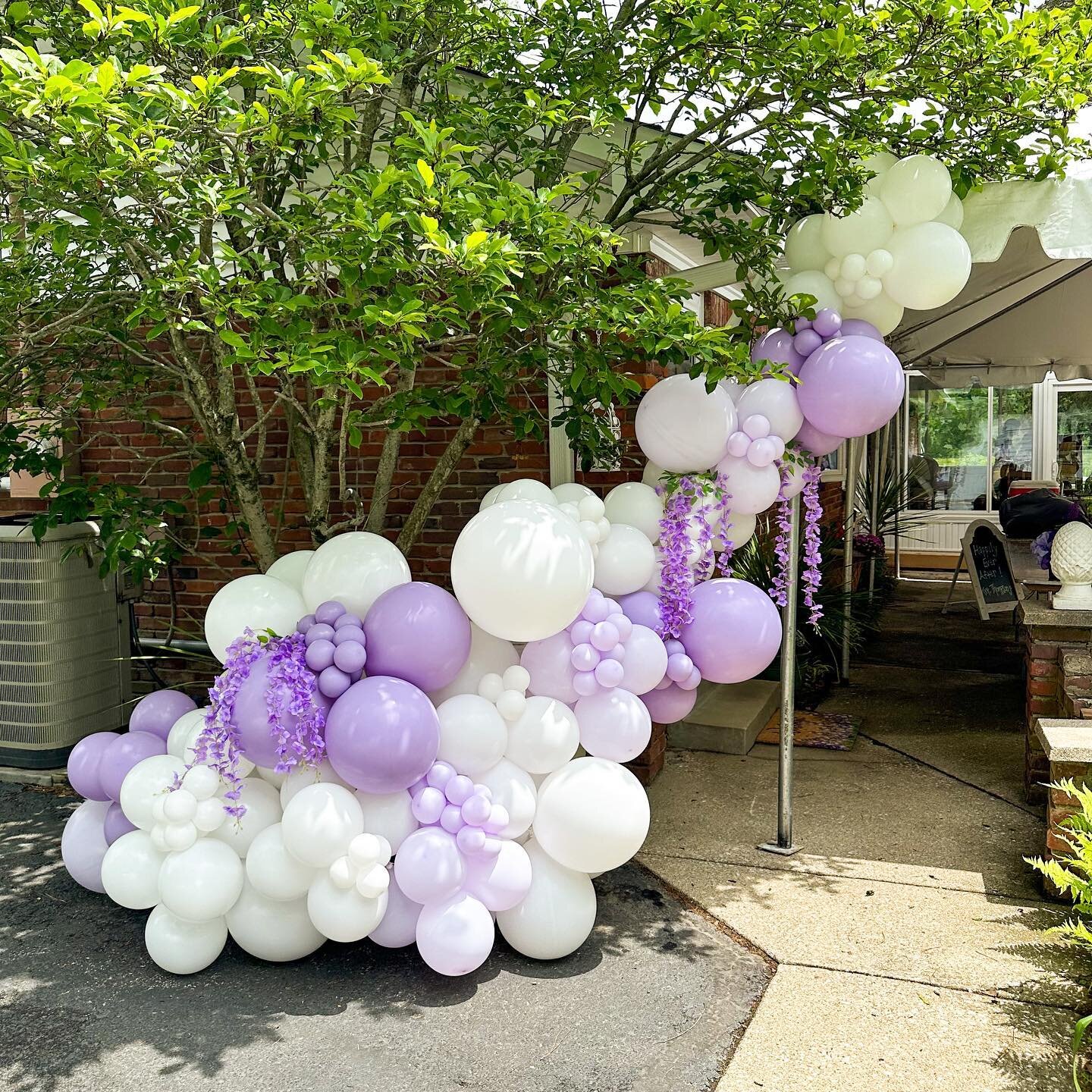 Weddings + Balloons are a MATCH MADE in heaven ✨

Cannot get over how this all came together!! Our client had a few things she wanted covered up near the reception tent and voila, balloons elevated it all 🤍

#inflatelouisville#louisvilleballoons#lou