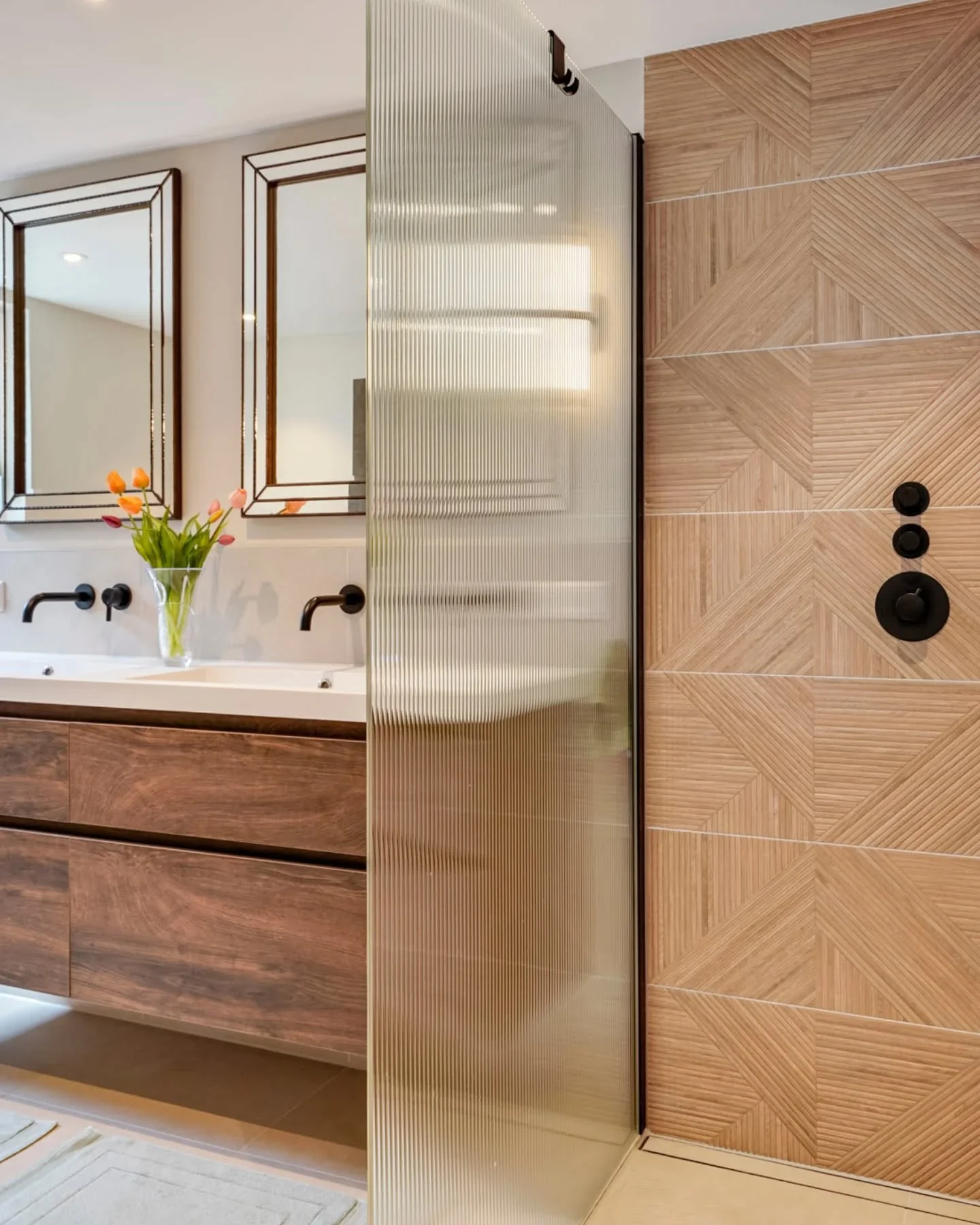 This use to be a bedroom ! 

I do love a total transformation (and plumbing challenge 😅).

What do you think of wood look tiles in a bathroom?

#bathroom
#bathroomtiles 
#bathroomrenovation 
#woodtiles 
#interiordesignerlondon
#interiorarchitectlond