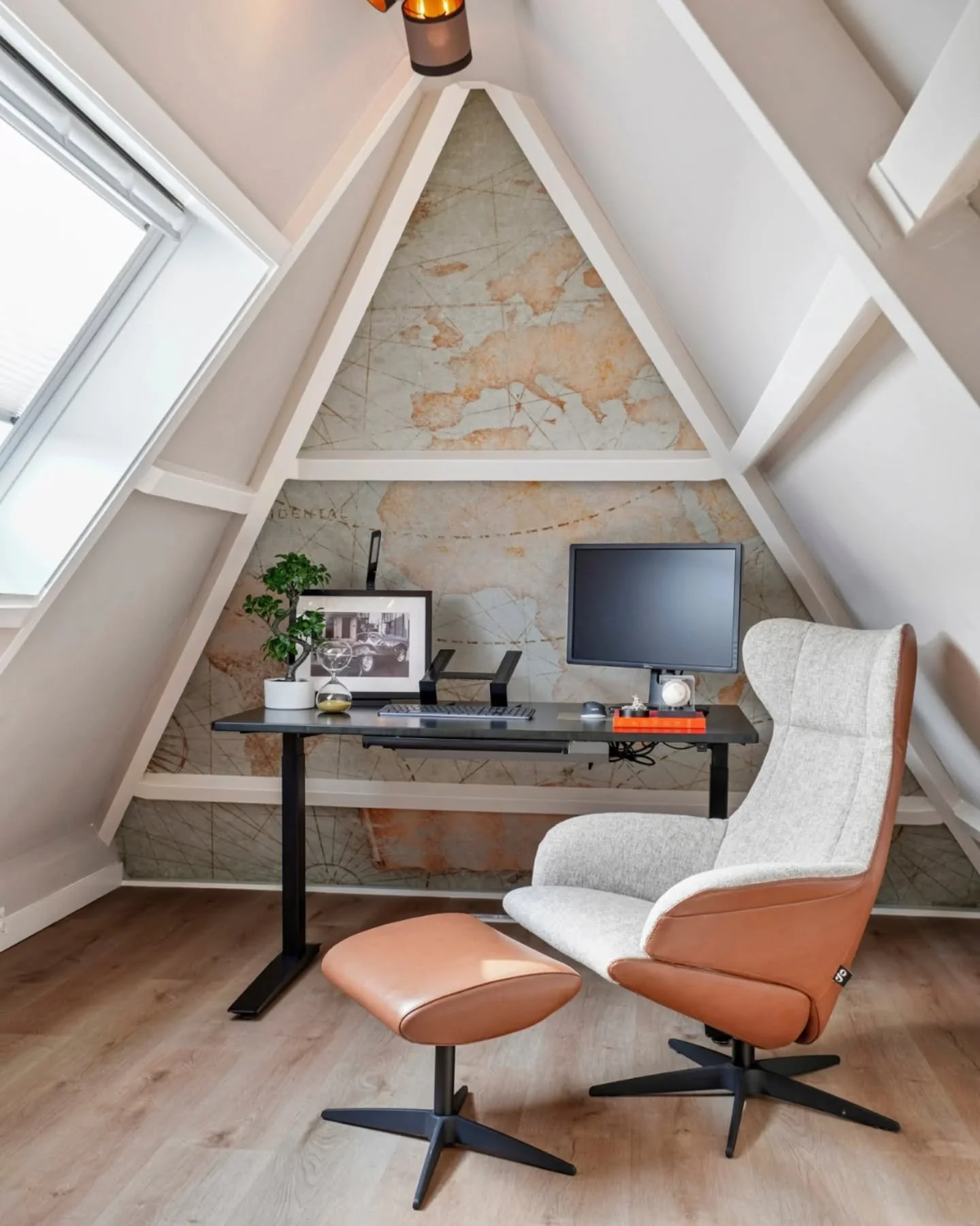 Picture 1 'After'
Picture 2 'Before'

✨ Before &amp; After Transformation: Attic Office Edition
⁣
What was once an aged and bland attic has been upgraded into a stylish, functional home office.
⁣
👉 Before : no insulation, outdated finishes, and no p