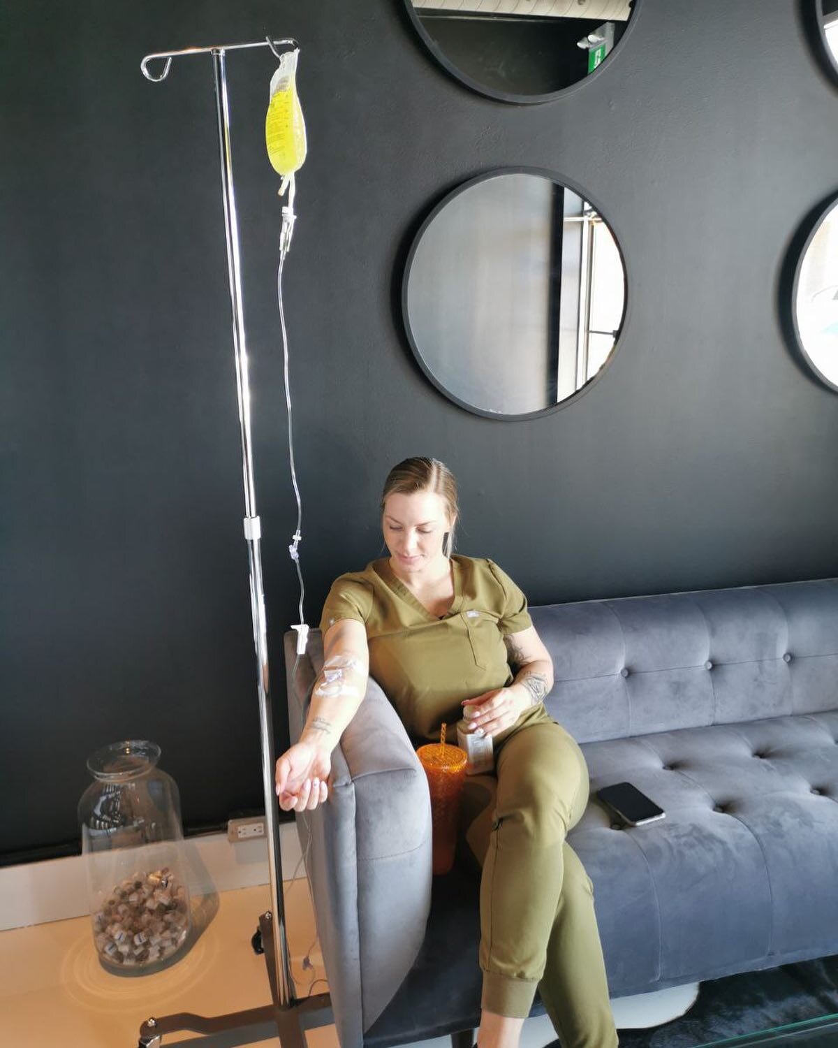 Being a little under the weather I had on hand my greens, Energy Elixir and our lovely nurse Kristin gave me a little reboot with and our &ldquo;Energy&rdquo; IV Therapy from @farskhealth 

Feeling grateful, refreshed and ready to make it through the