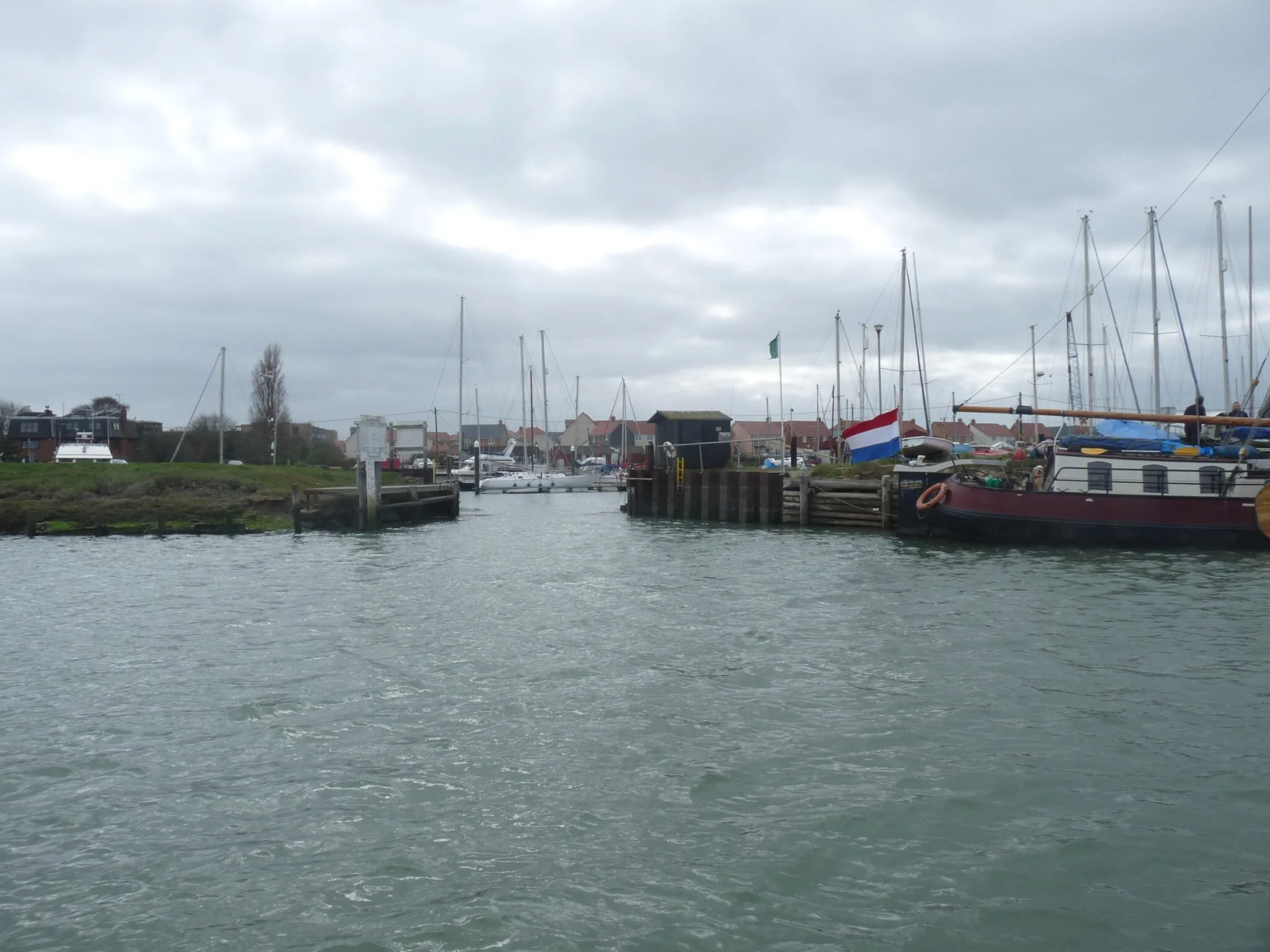 After passing the yacht club, the basin entrance is on your right