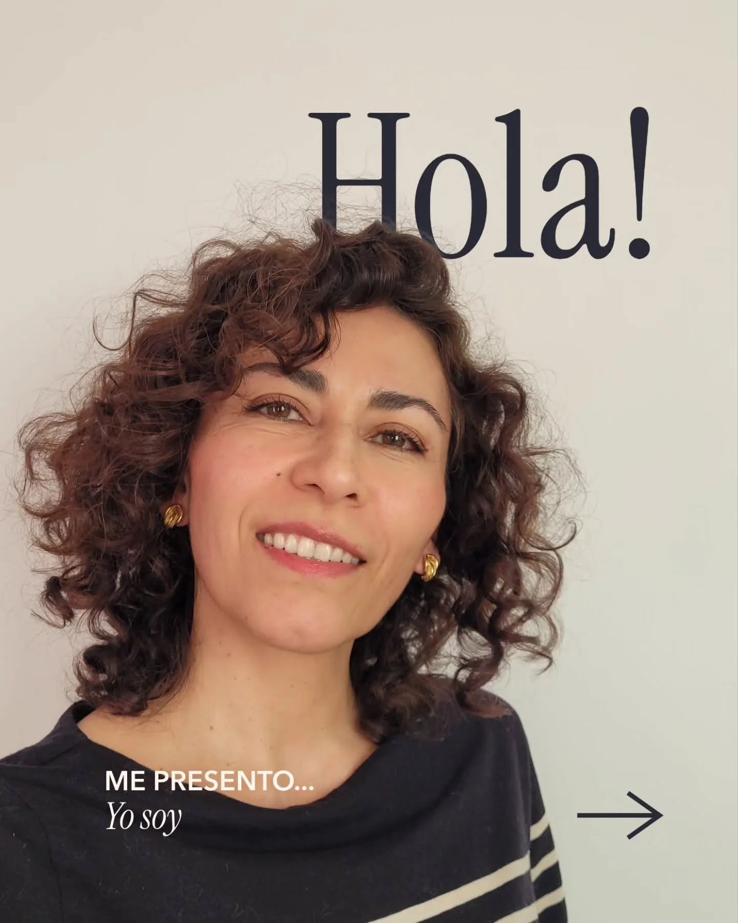 Hola, soy Ariadna o Ari como muchos me conocen.

Hace mucho que no me presentaba y hab&iacute;a olvidado que hablar de m&iacute; es de las cosas m&aacute;s dif&iacute;ciles.

 As&iacute; que hice este peque&ntilde;o Carrusel, intentando ser breve y m