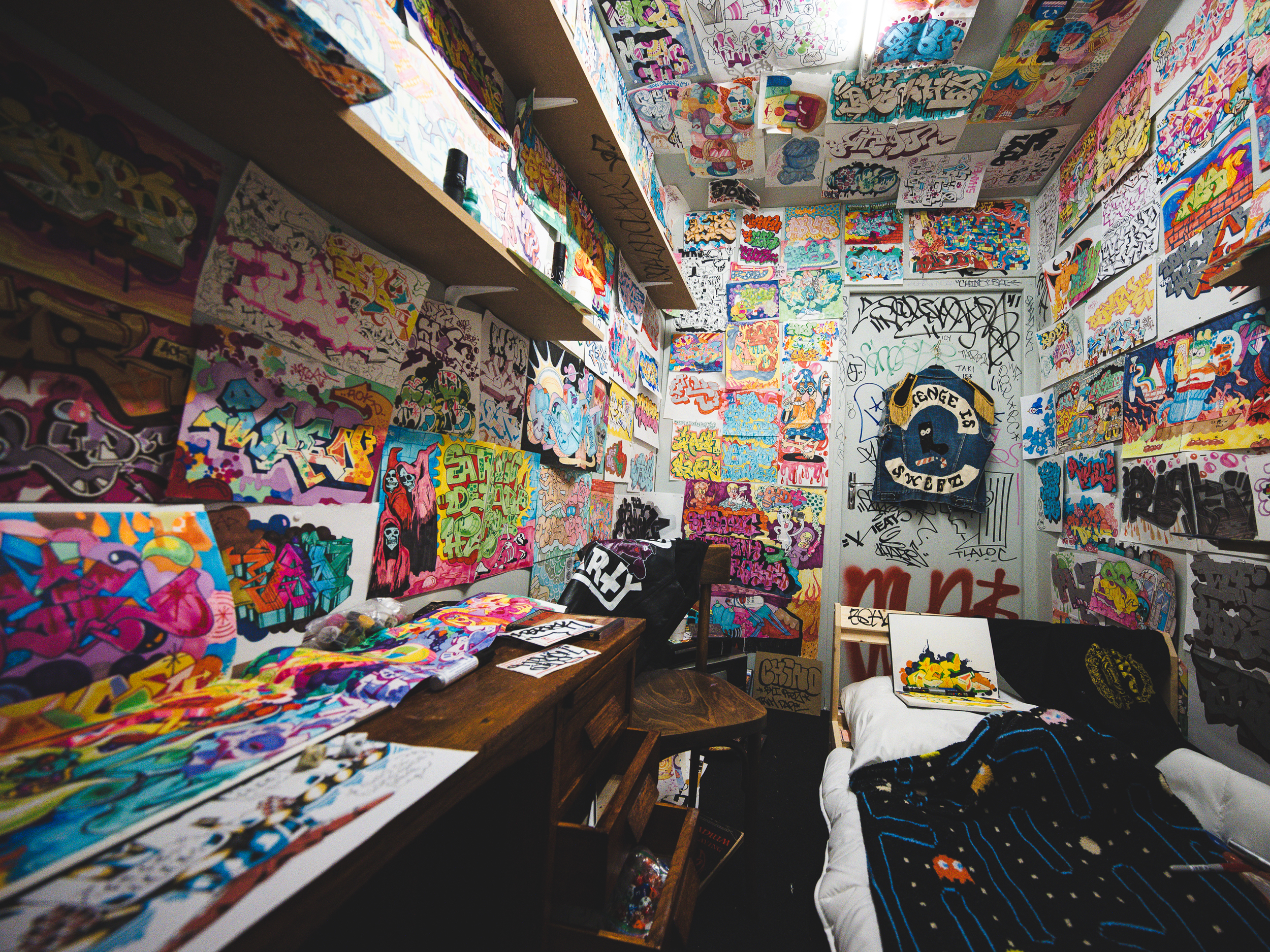 vandalsbedroom2.png