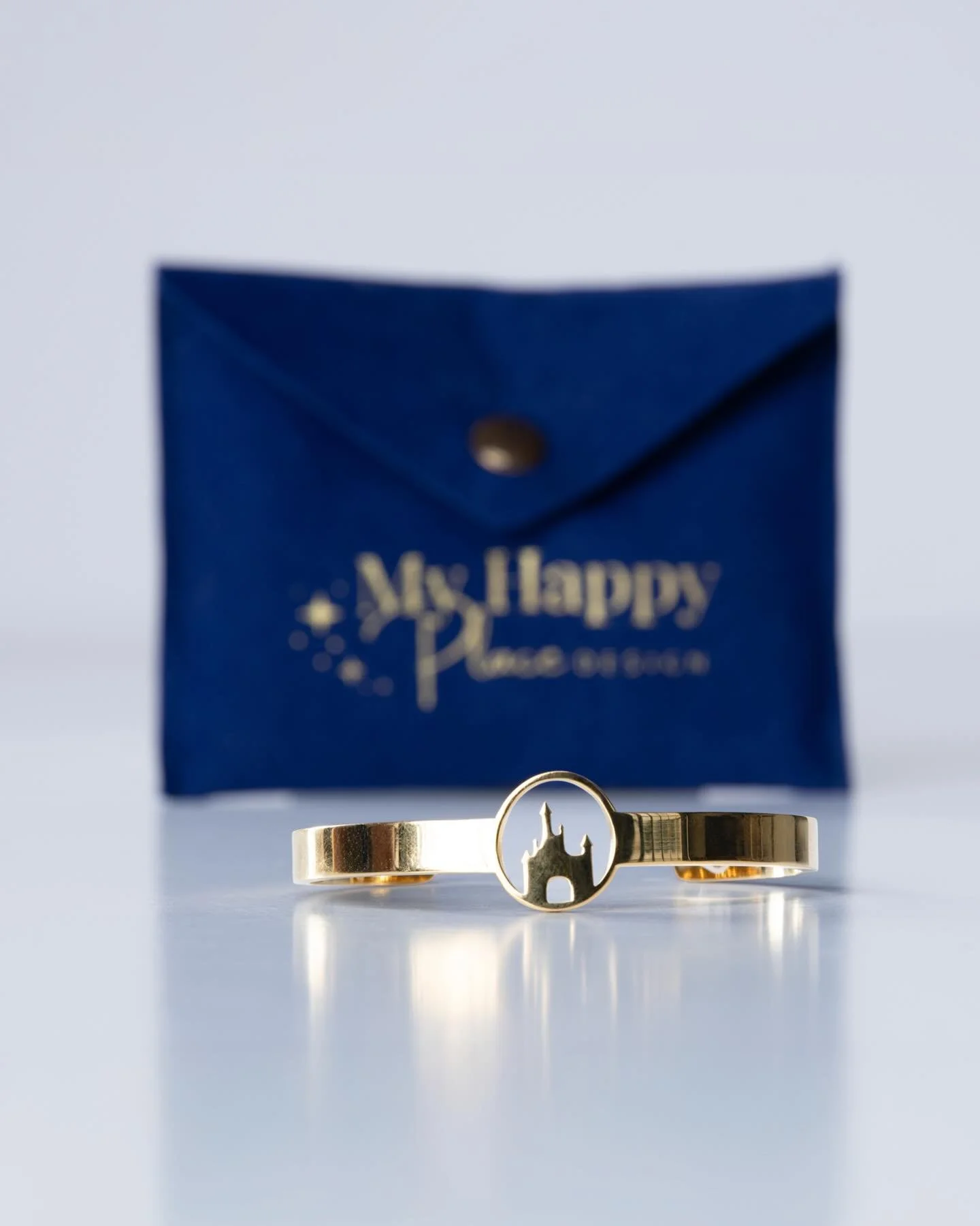 ✨ Exciting news ! Our new &ldquo;Magic Bubble&rdquo; has recently launched, and we&rsquo;re thrilled to see it becoming a favorite already ! 🌟 We dedicated ourselves to this design, and it brings us joy to share our passion with you. If you can&rsqu