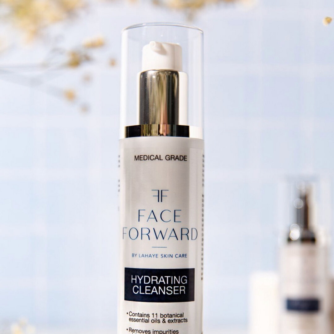 Face Forward Hydrating Cleanser is a gentle, hydrating, sulfate and paraben-free cleanser that removes makeup, oil, and impurities, while it conditions and soothes sensitive skin with rich botanical extracts leaving it soft, smooth, and visibly young
