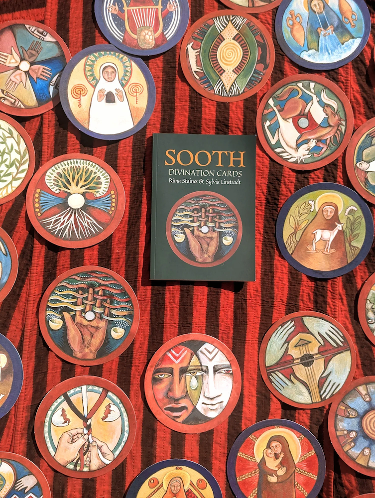 SOOTH - Divination Cards &amp; Book