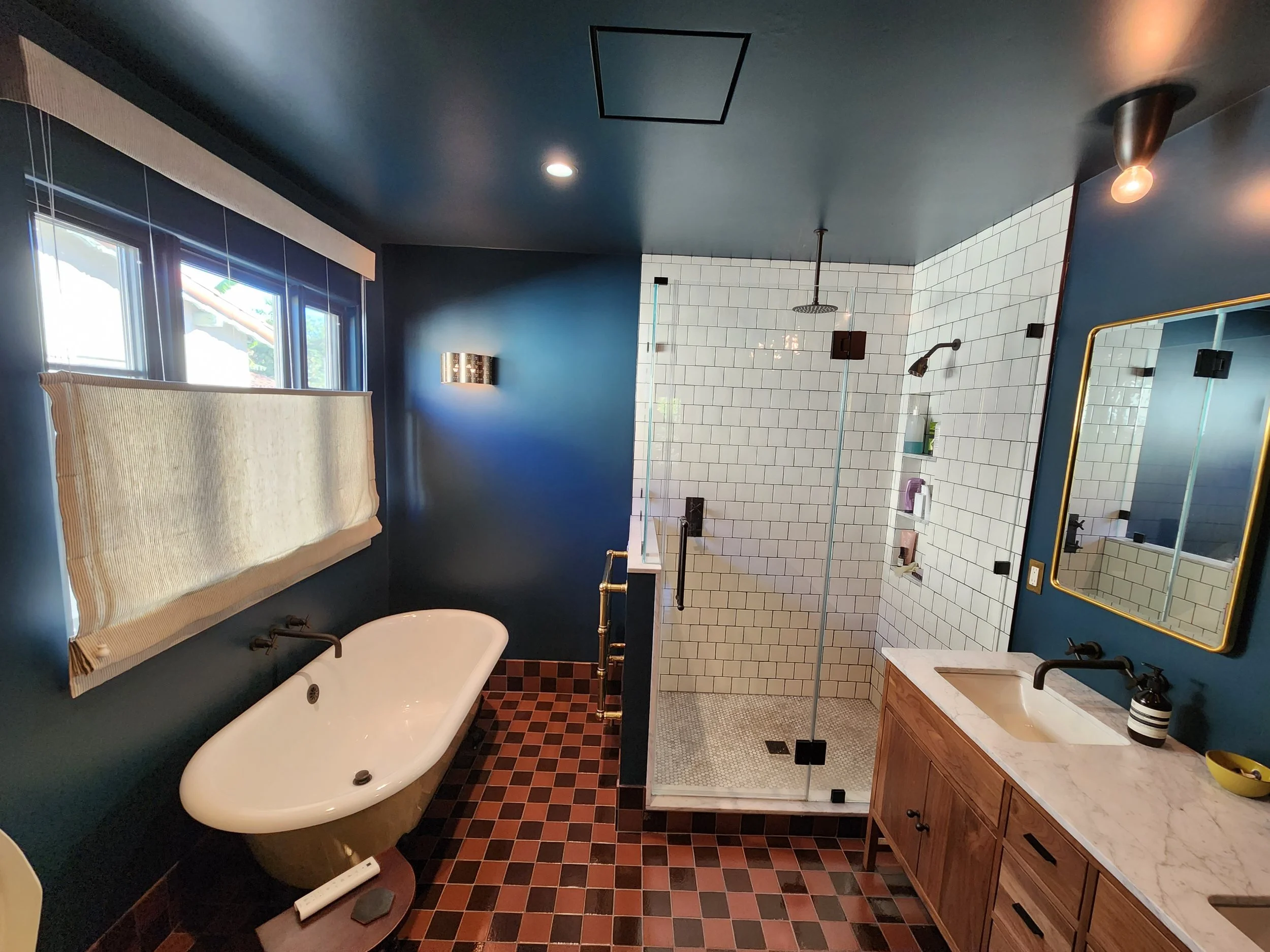 Bathroom remodeling in Los Angeles (5).jpg