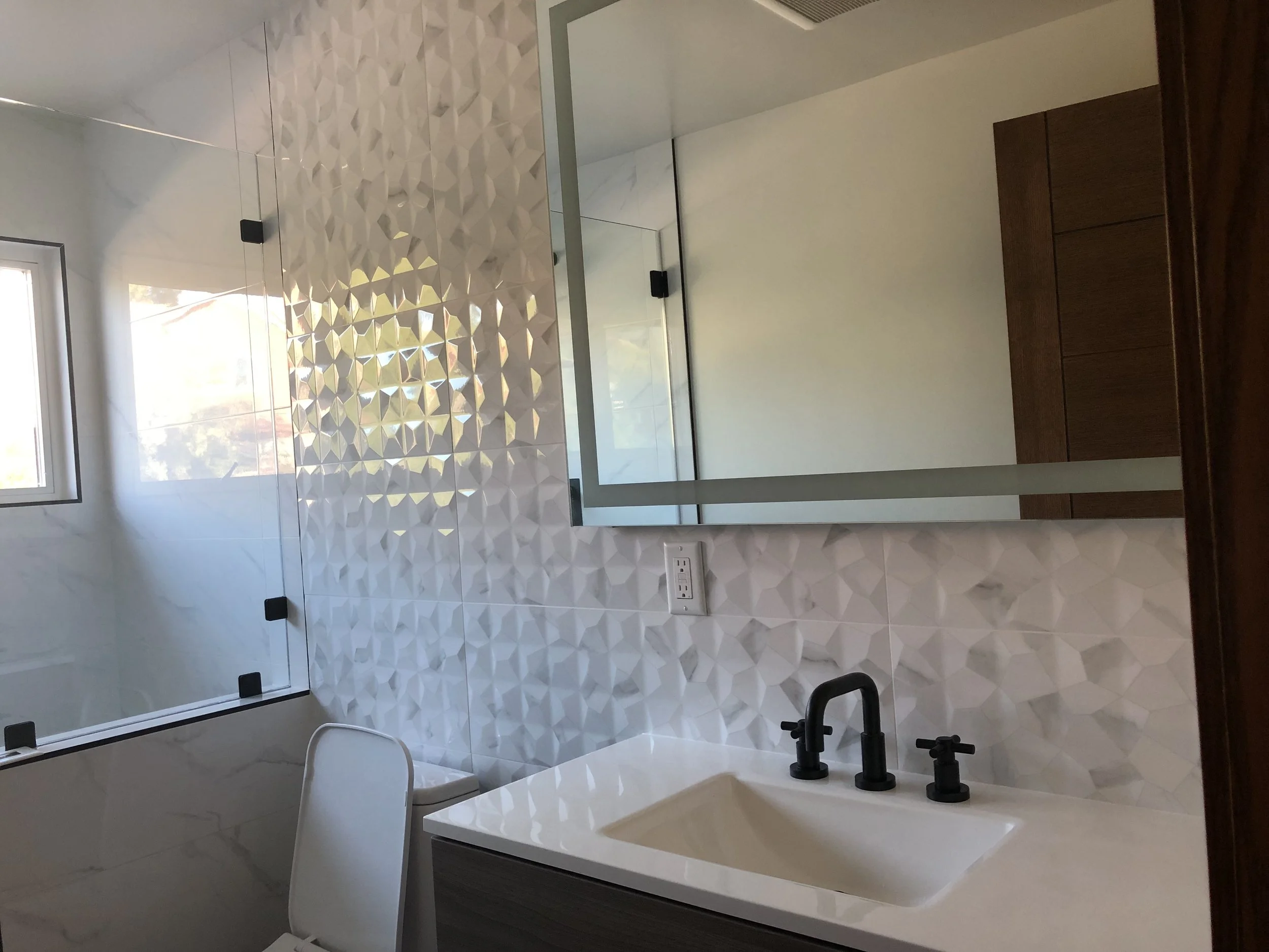 Bathroom Remodeling 3.jpg