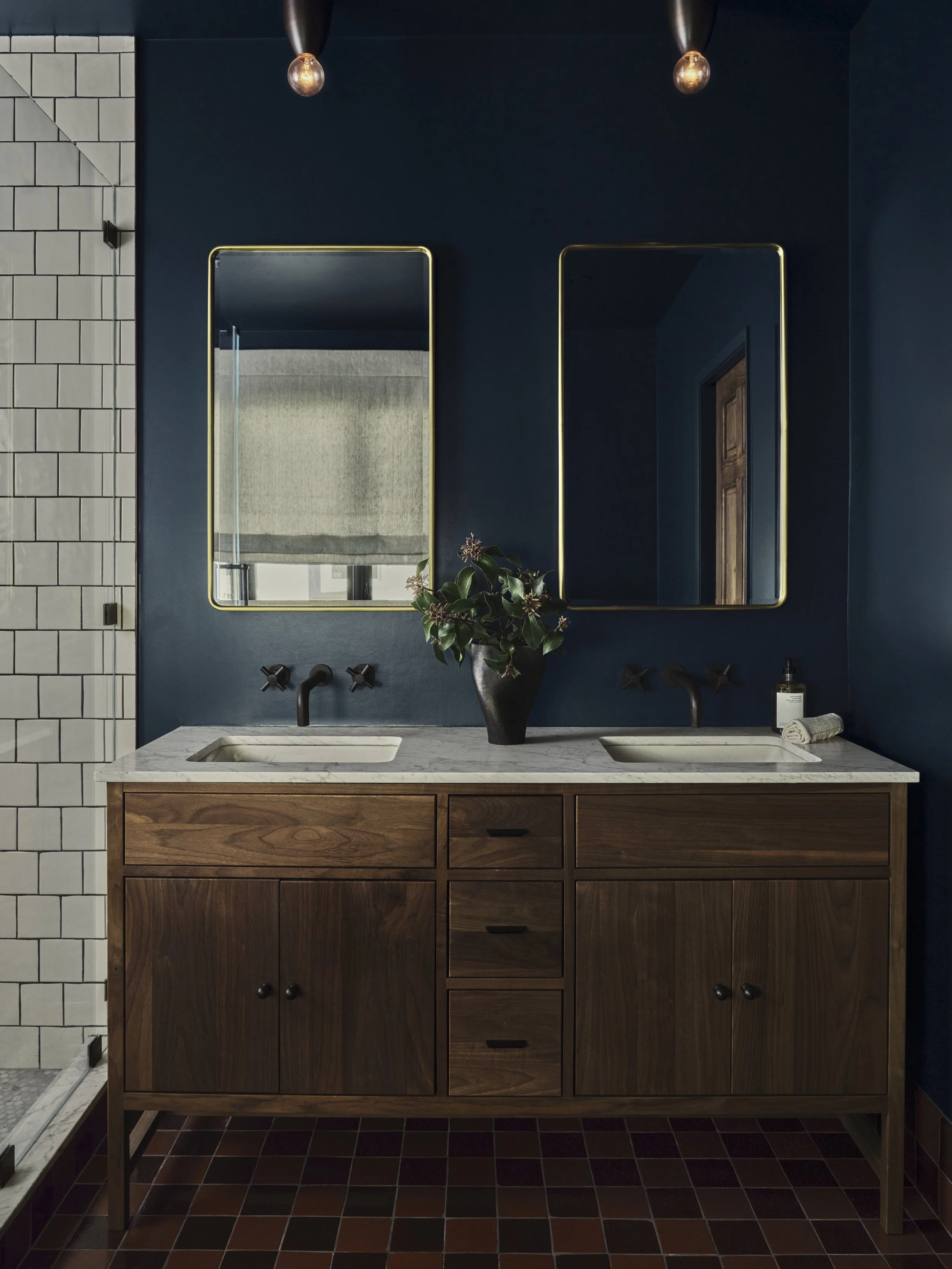 Bathroom & Interior Remodeling  (19).jpg