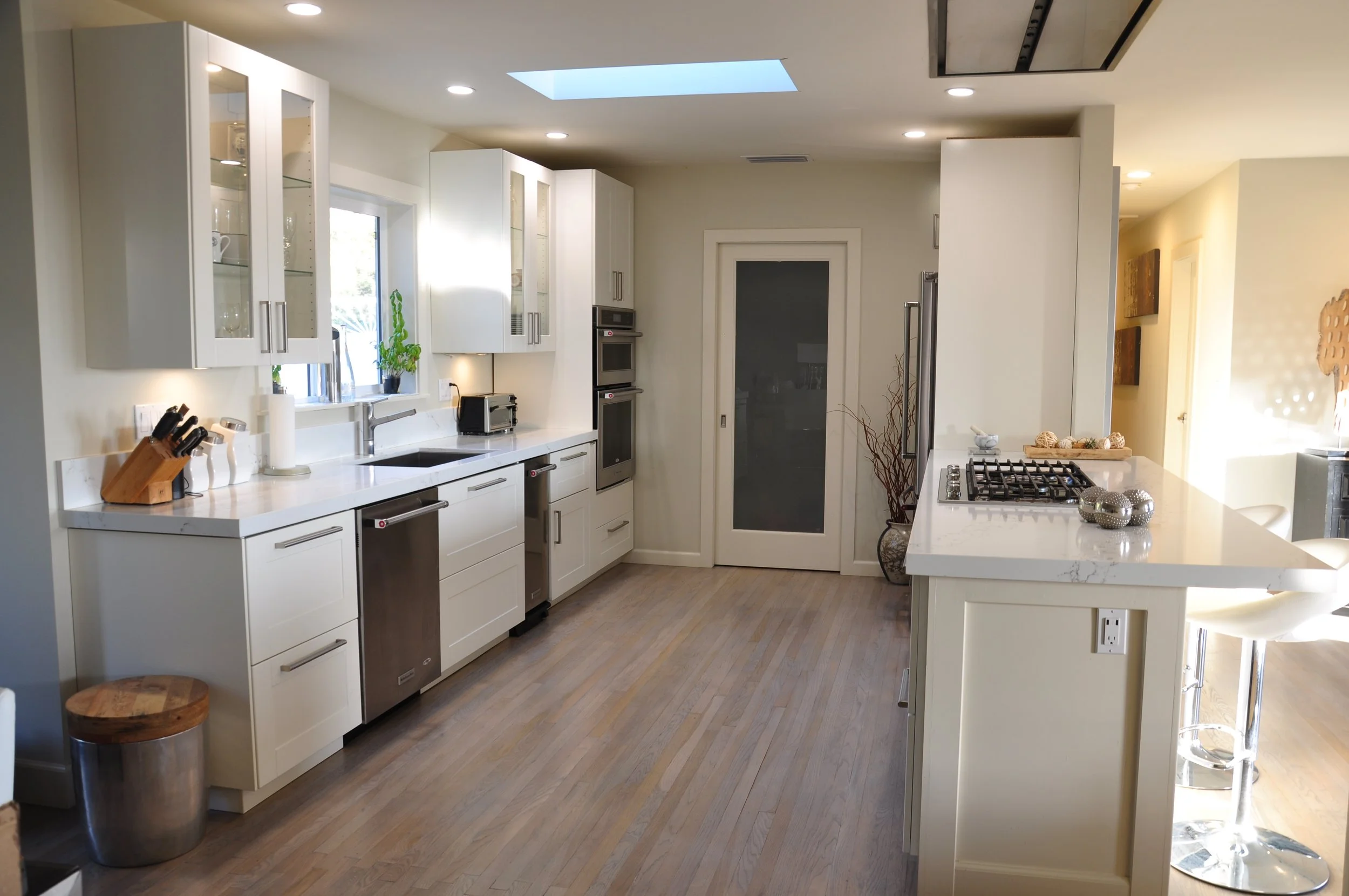 Kitchen Remodeling (1).JPG