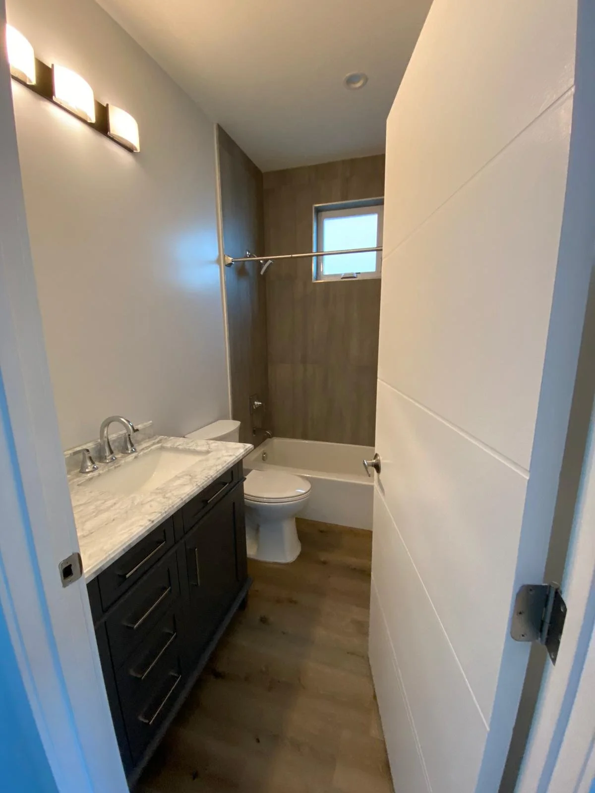 New Const Bathroom1.jpeg