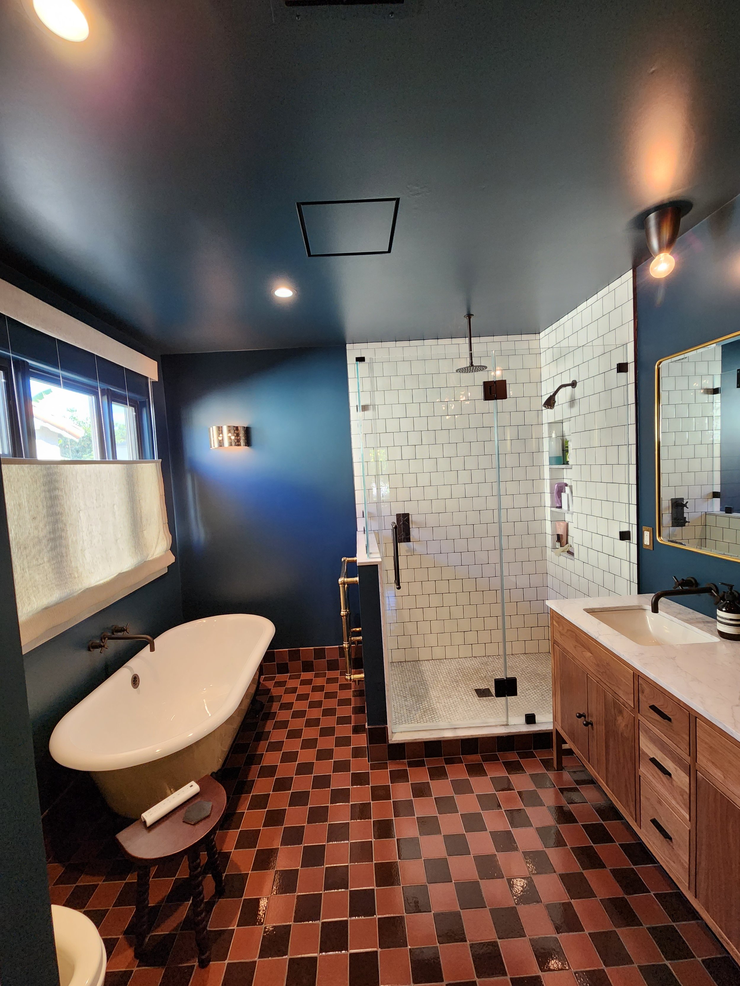 Bathroom remodeling in Los Angeles (4).jpg