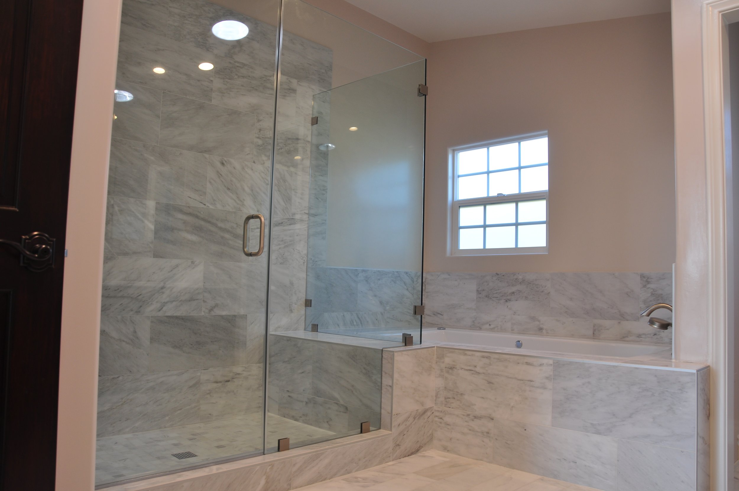 New Bathroom Remodeling 8.JPG