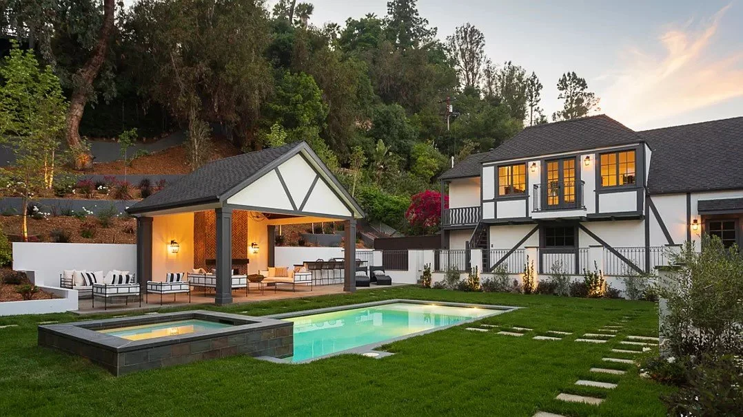 11-3 New Pool Design and Construction 3.jpg