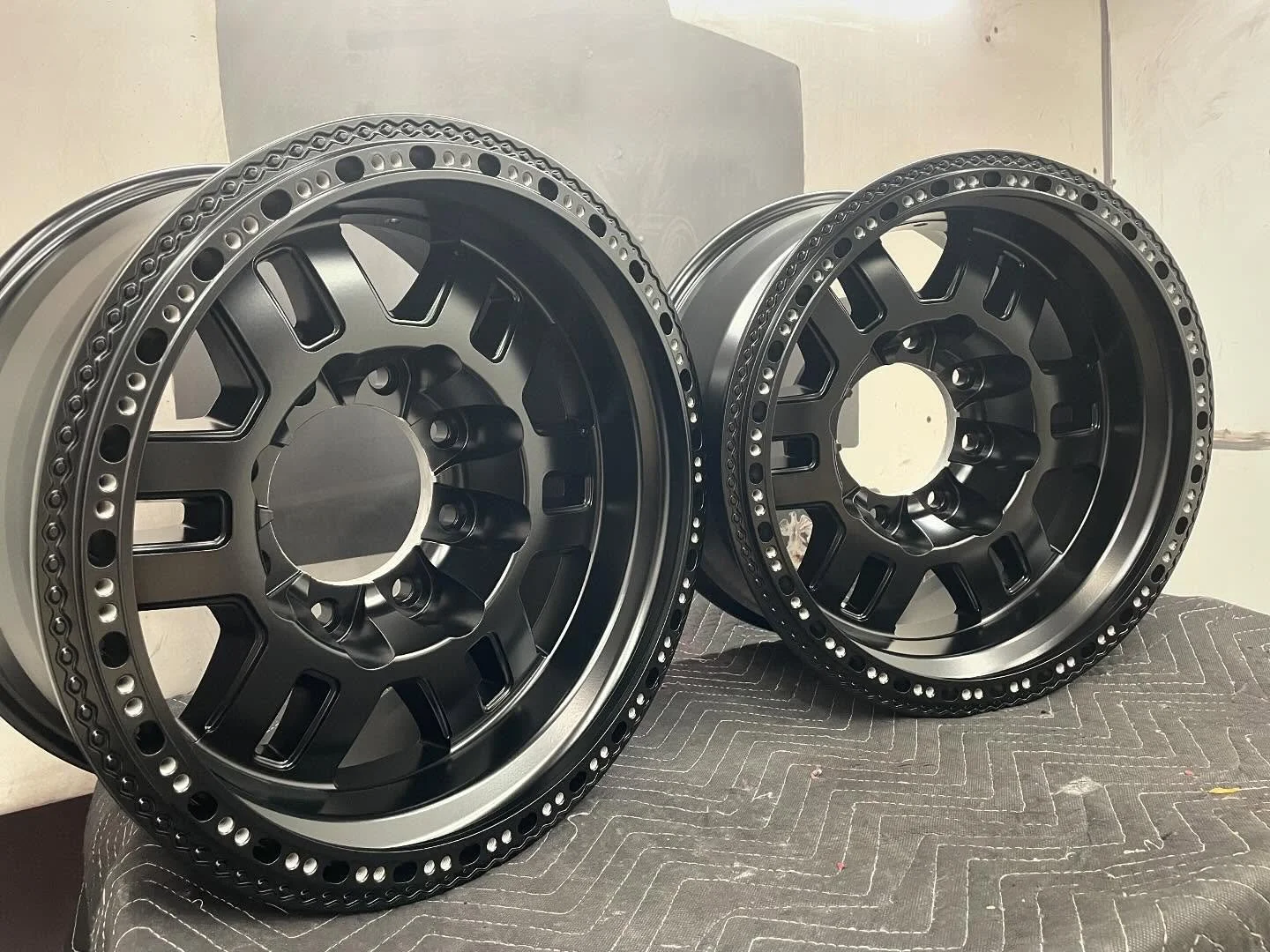 Some @visionwheel refinished in @columbiacoatings Super Satin Black, love how silky this color turns out!
TONS of wheels coming through the shop right now and we&rsquo;re LOVING it!! 🤙💪
.
.
.
.
#powdercoat #powdercoating #powdercoated #powdercoated